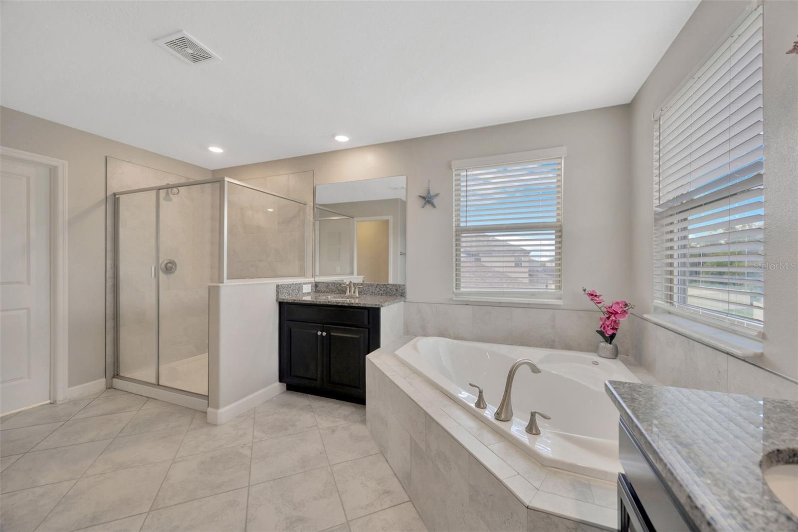 RIVERCREST LAKES - Residential