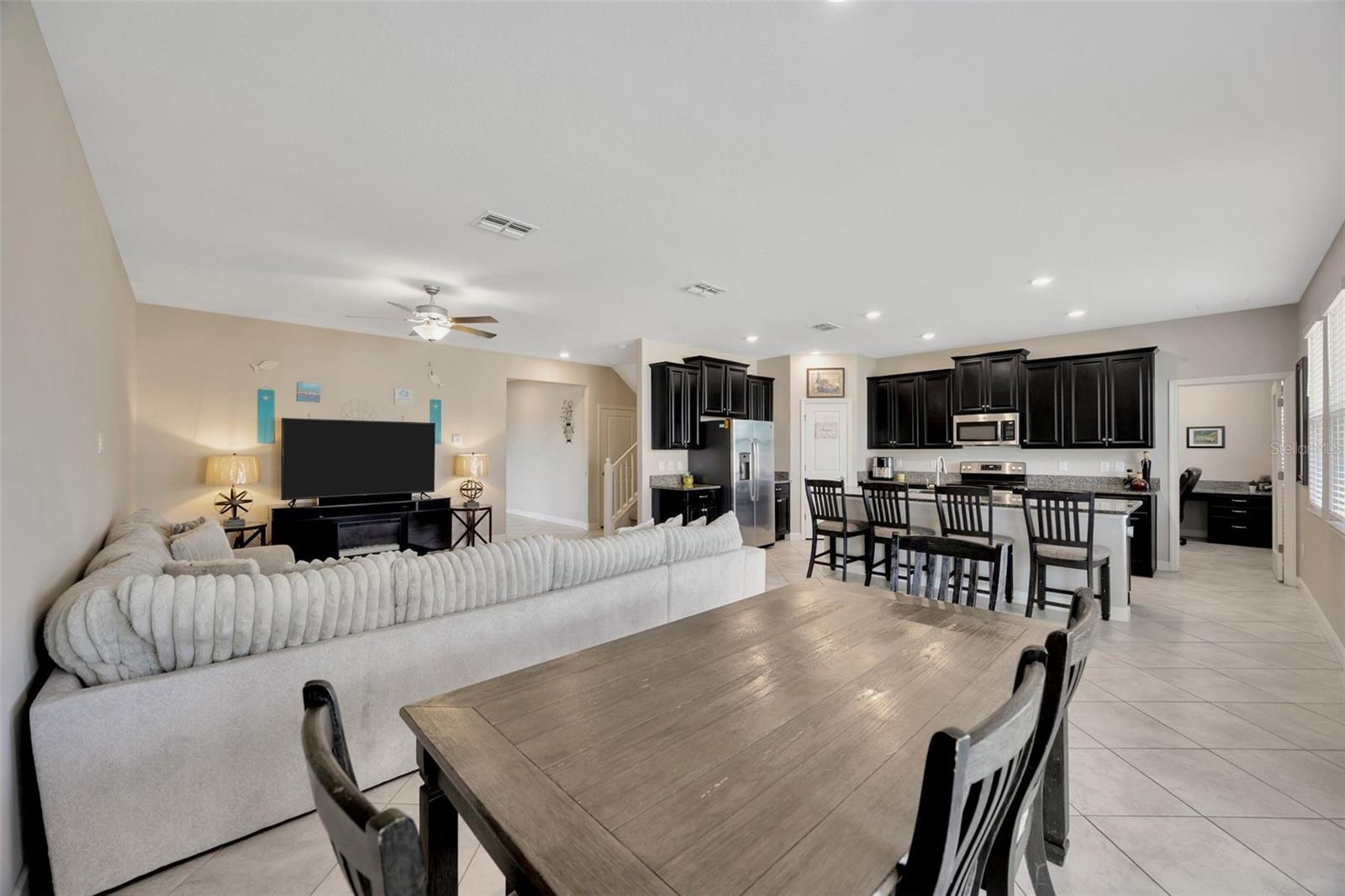 RIVERCREST LAKES - Residential