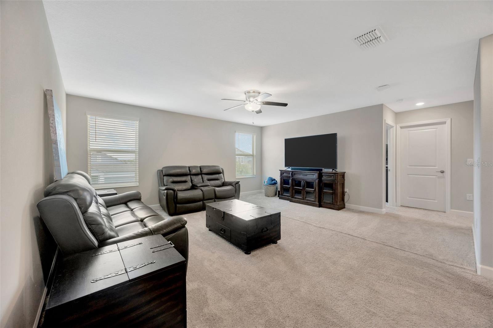 RIVERCREST LAKES - Residential