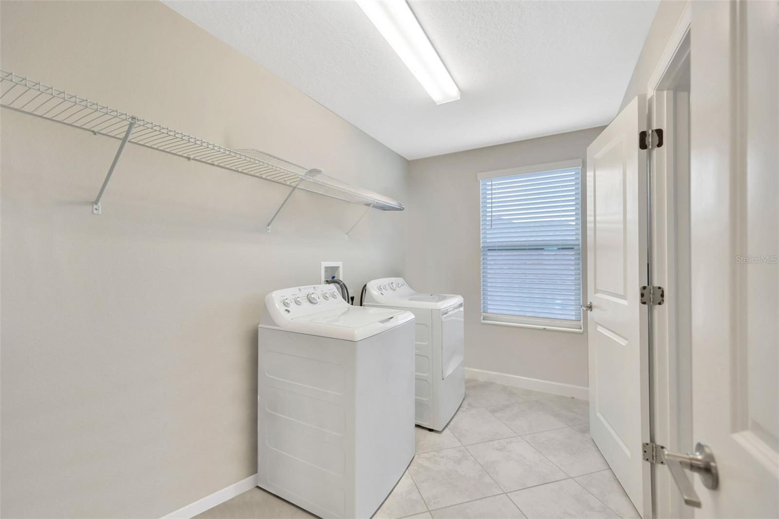 RIVERCREST LAKES - Residential
