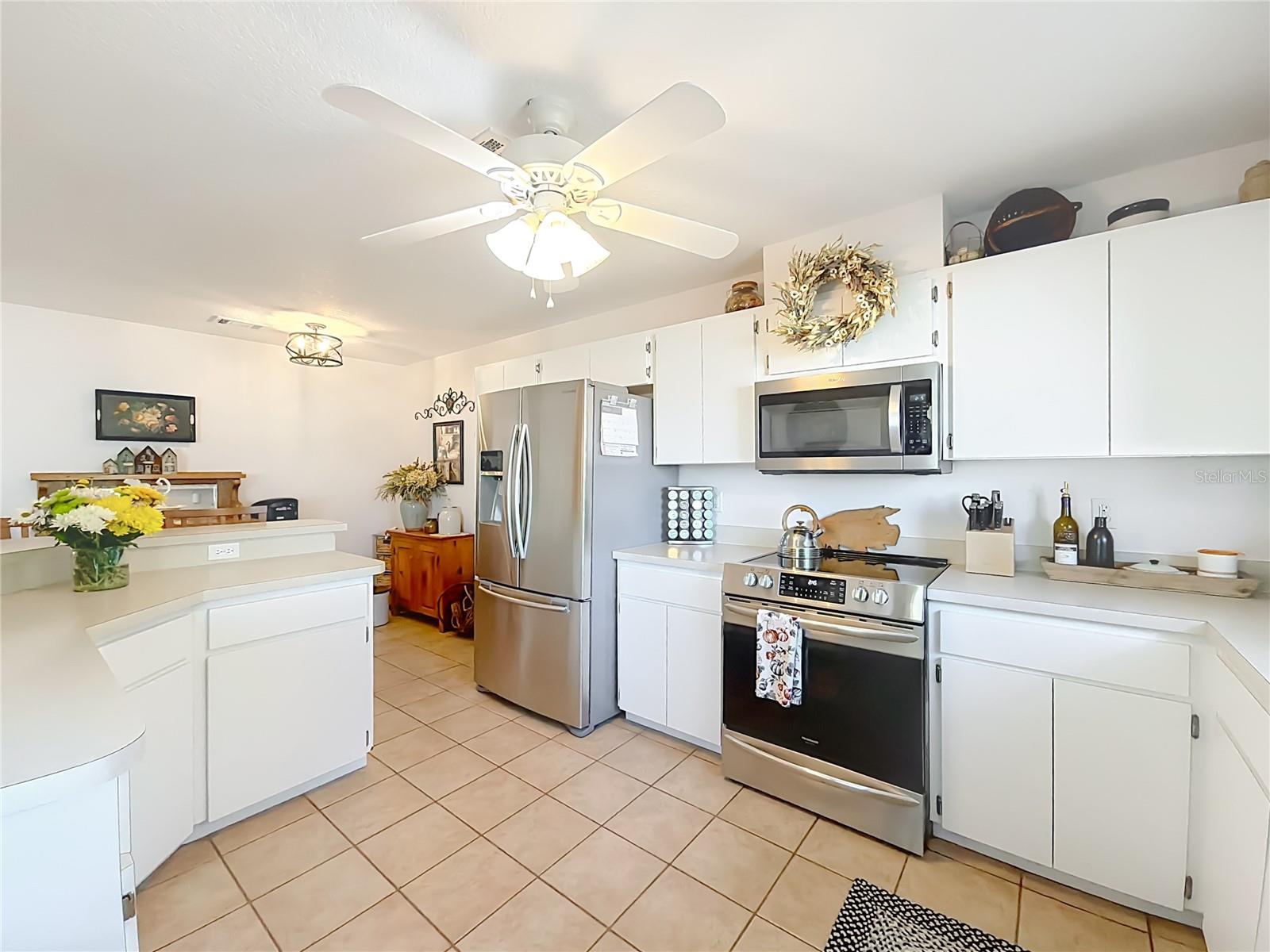 FOXBOROUGH FARMS - Residential