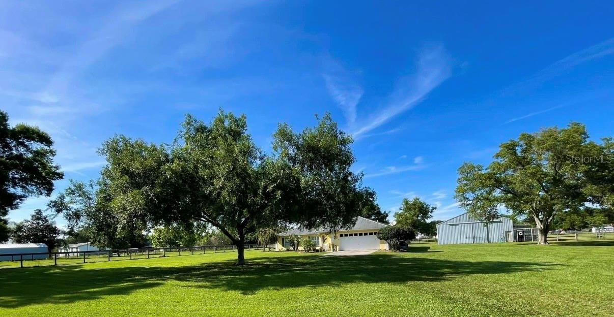FOXBOROUGH FARMS - Residential