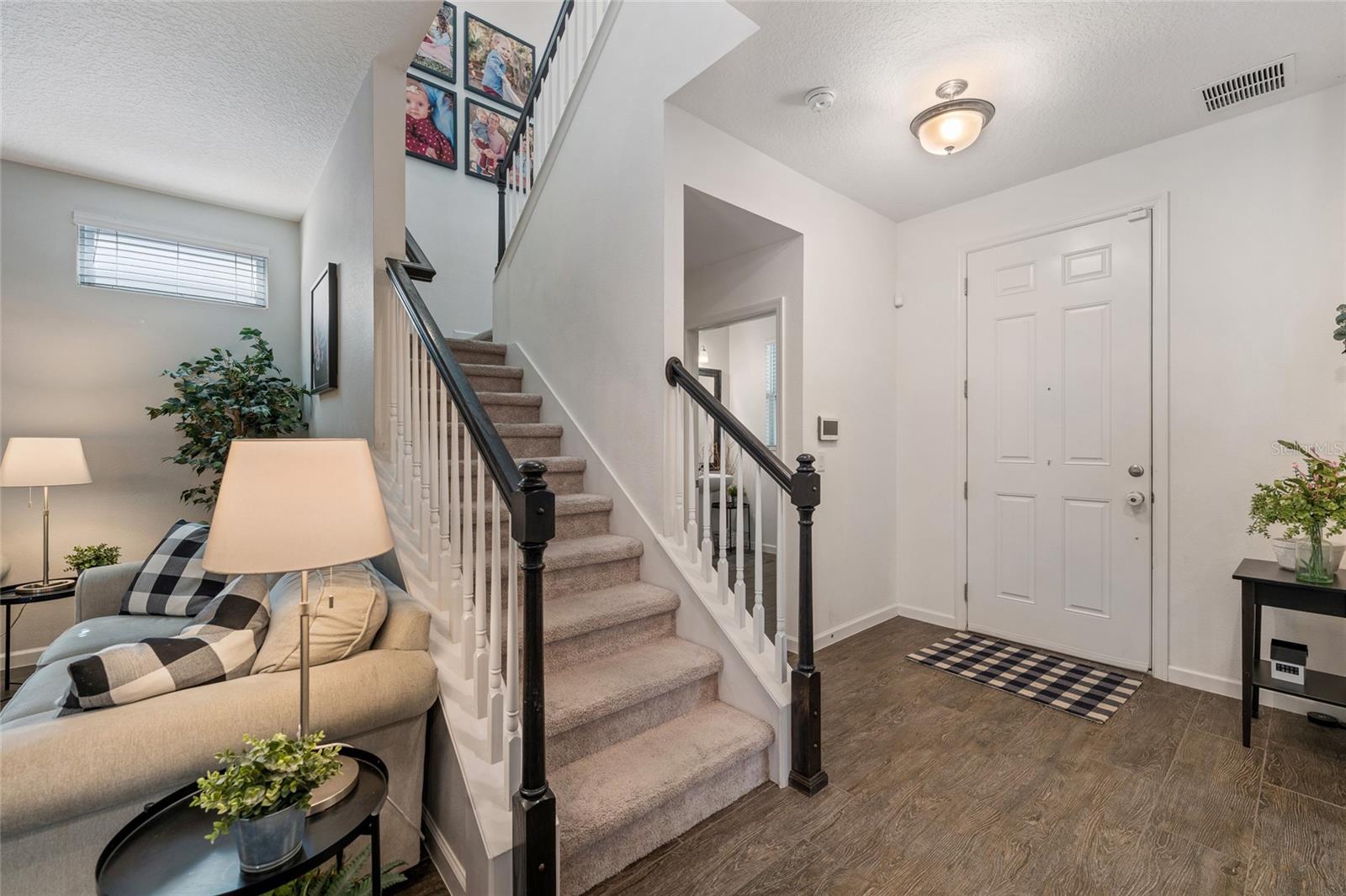 SUMMERLAKE GROVES - Residential