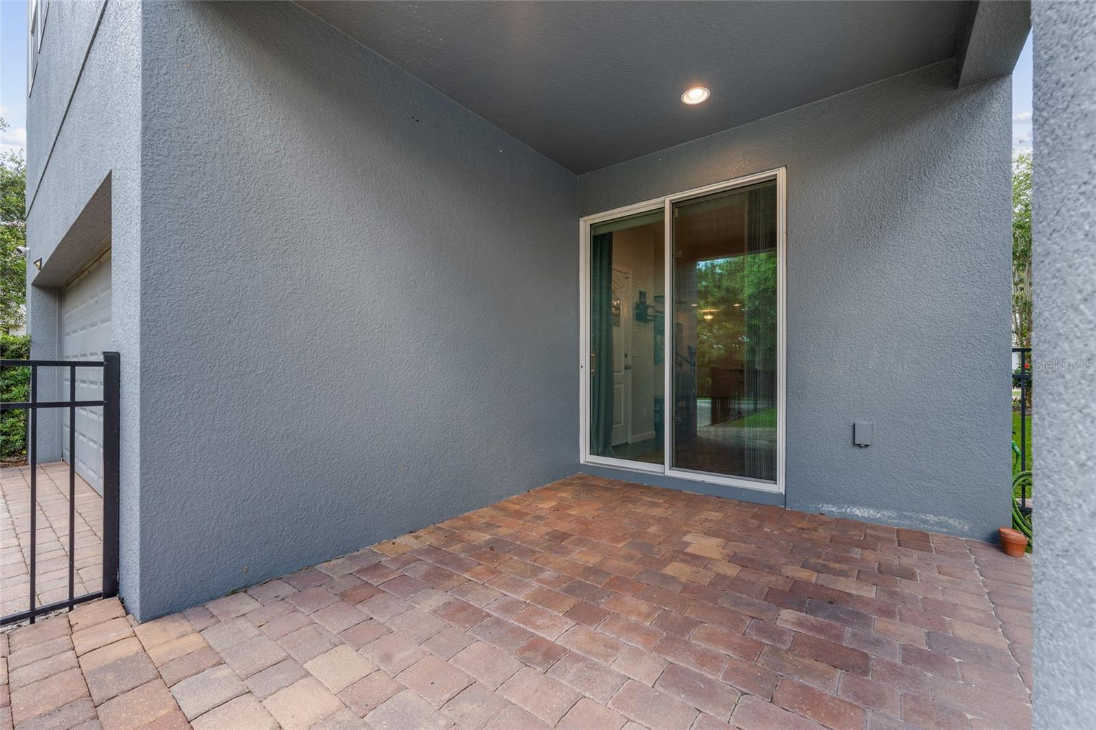 SUMMERLAKE GROVES - Residential