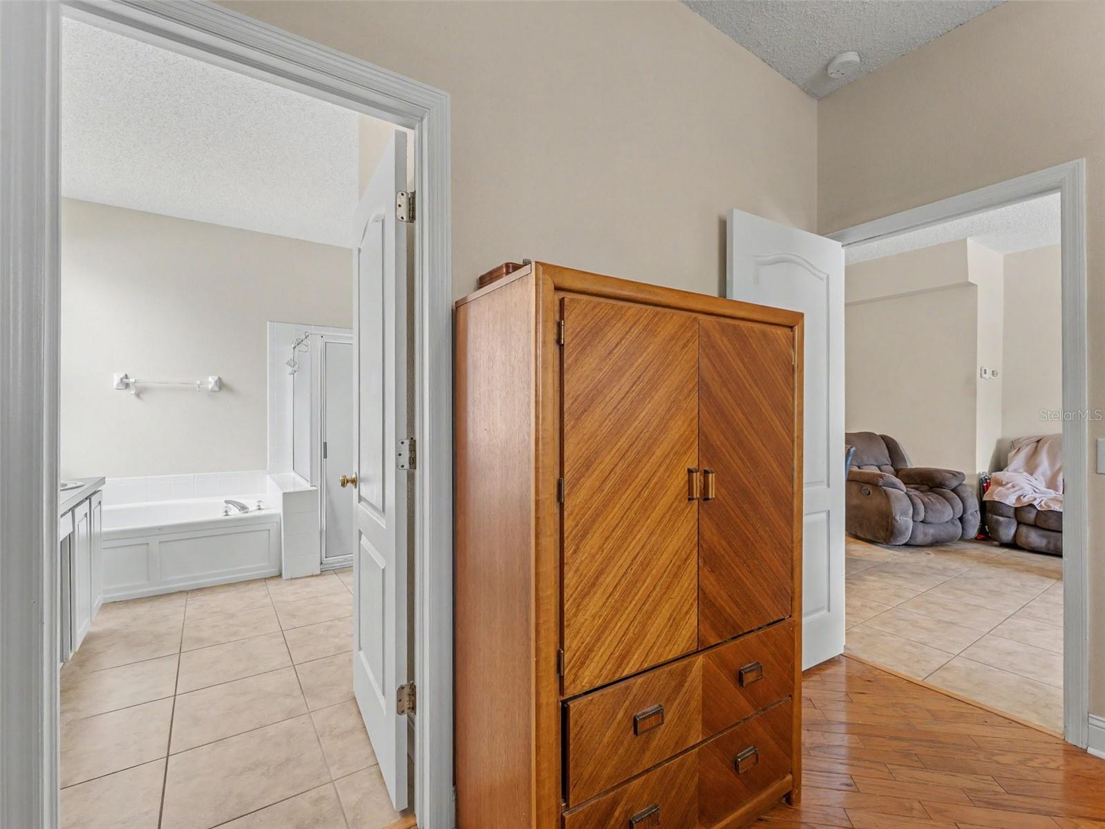 WILLOW BEND - Residential