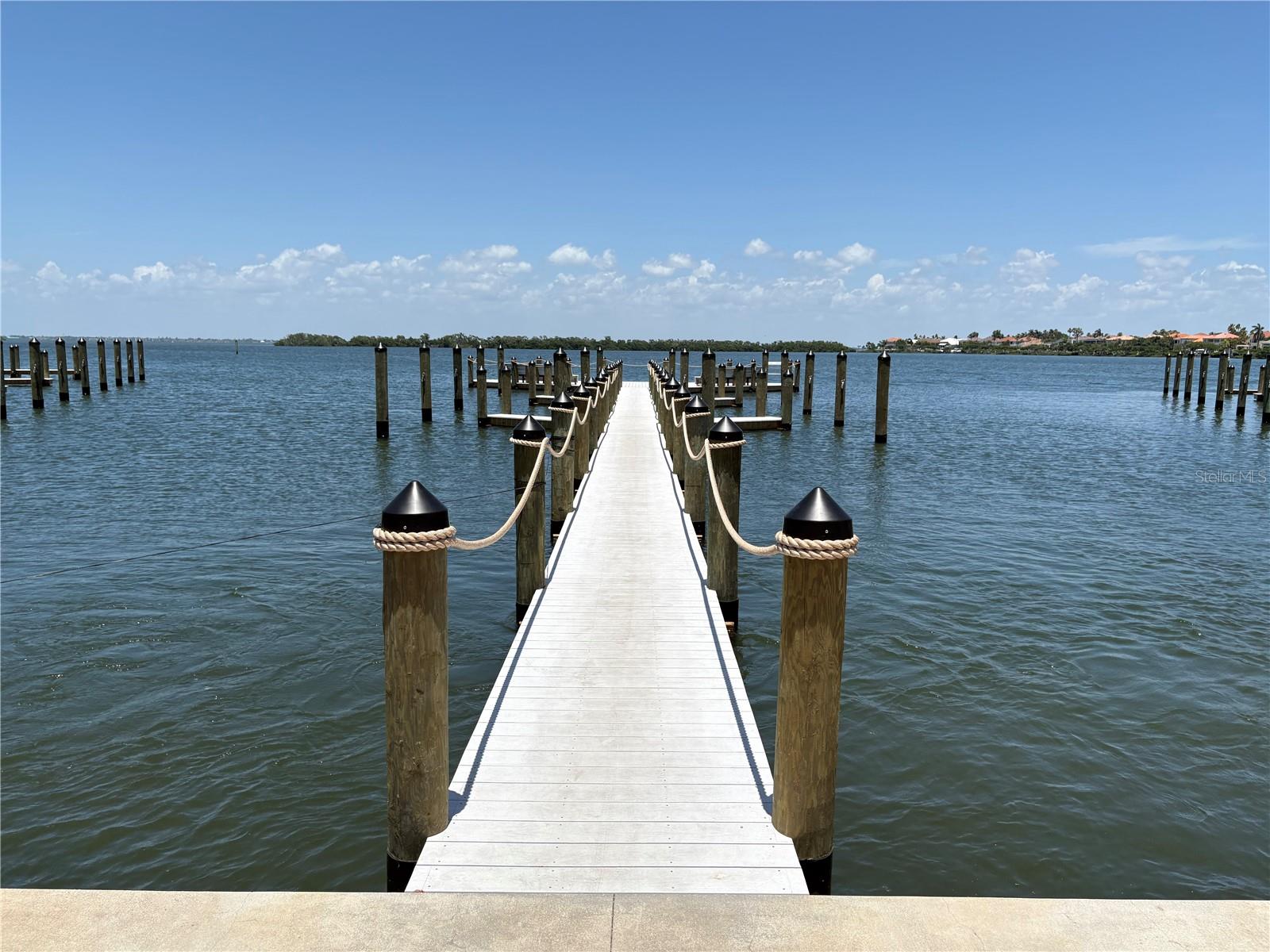 GULFSHORE OF LONGBOAT KEY - Residential