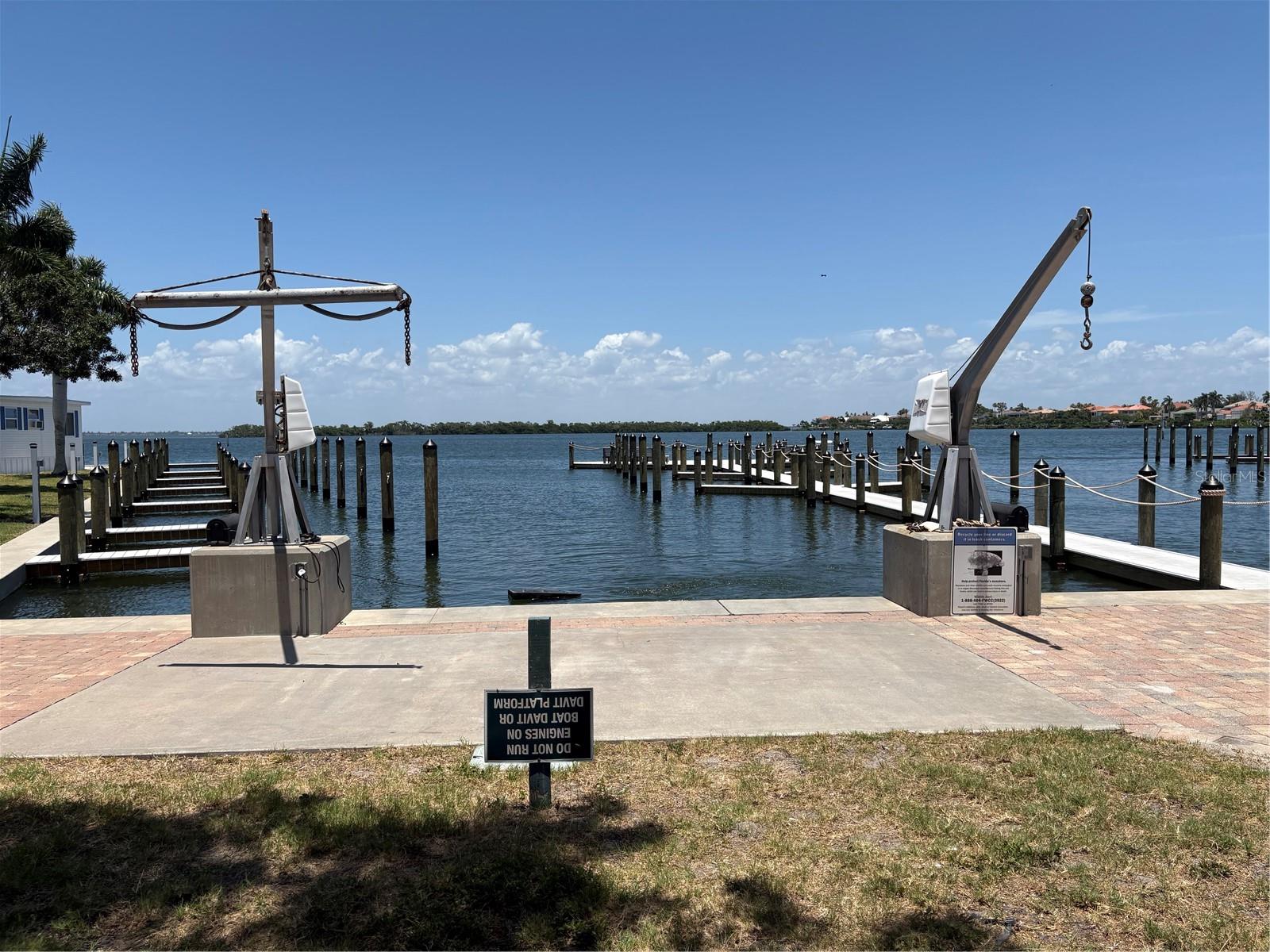 GULFSHORE OF LONGBOAT KEY - Residential