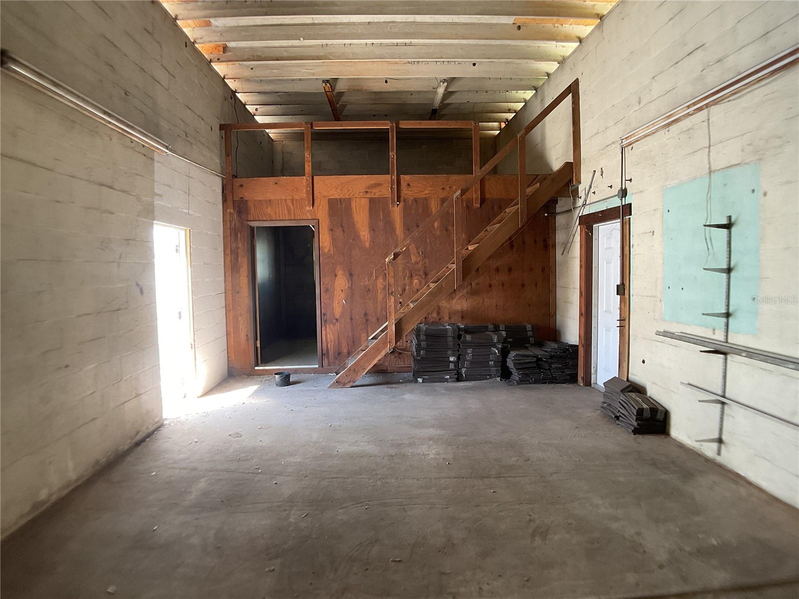 WRIGHT & GILCHRIST ADD - Land