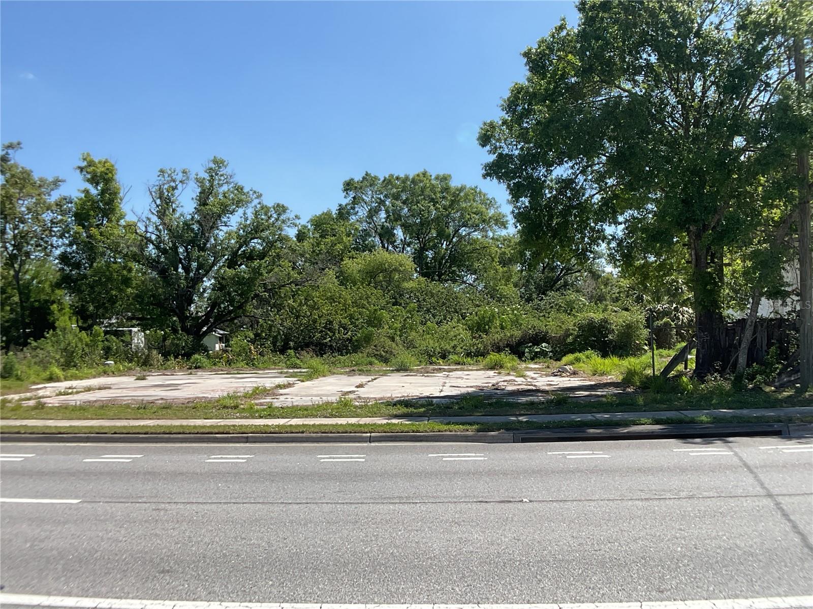 WRIGHT & GILCHRIST ADD - Land