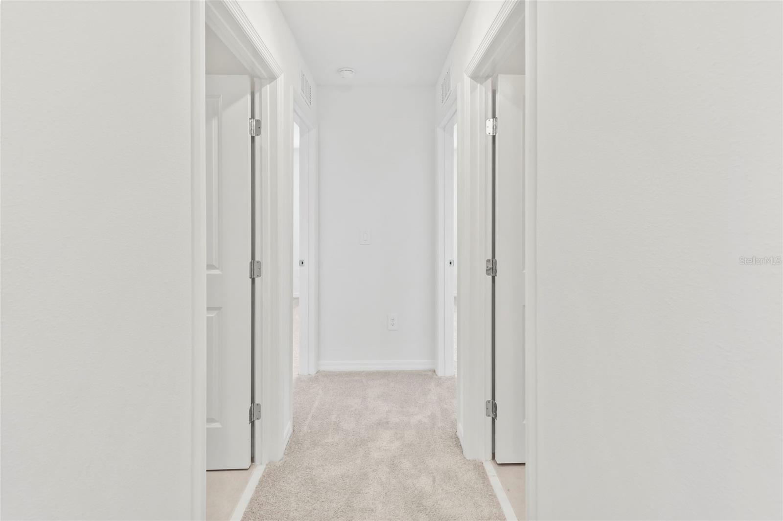 GLADESONG - Residential Lease