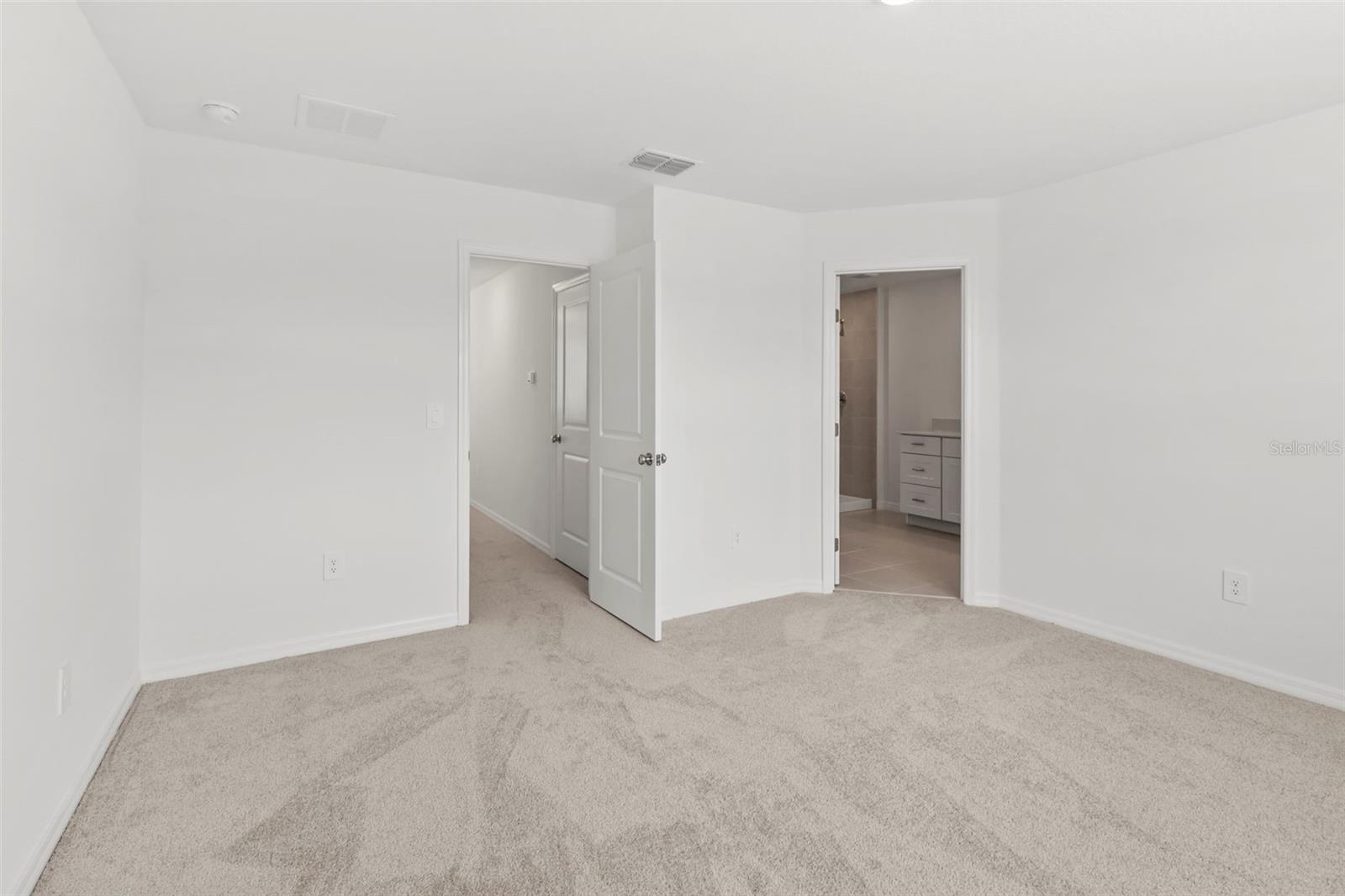 GLADESONG - Residential Lease