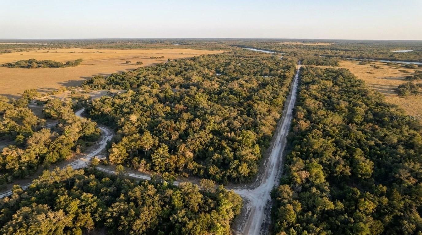 HIDDEN ACRES - Land