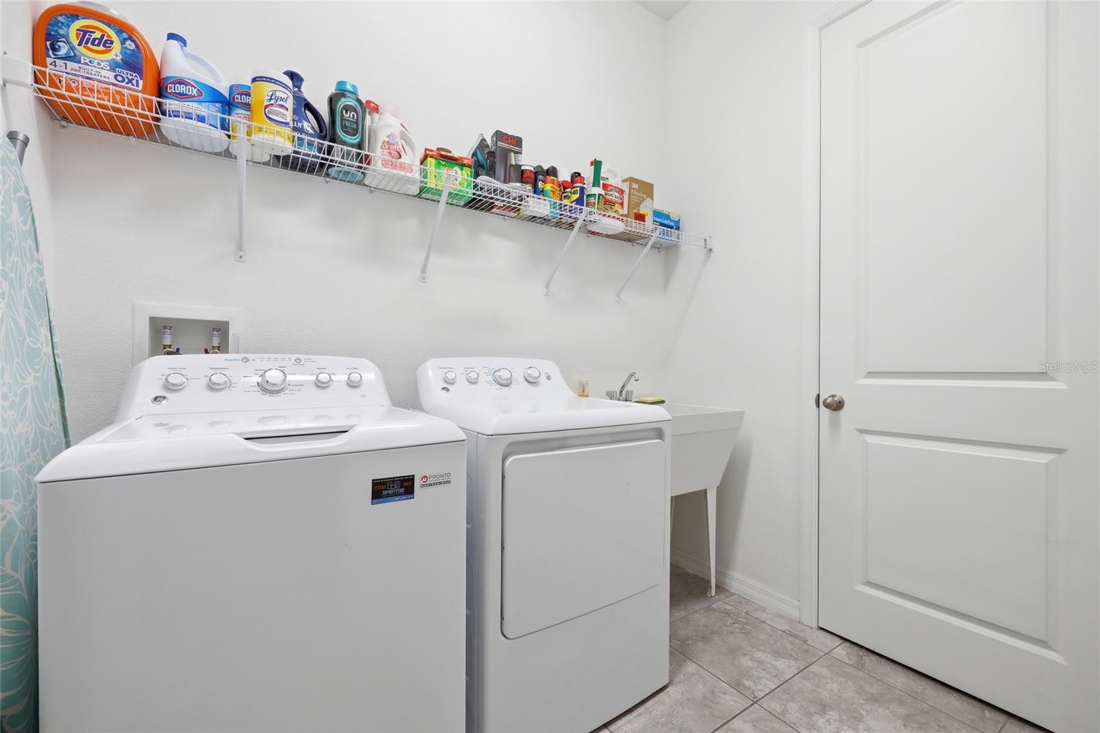 OCOEE LNDGS - Residential