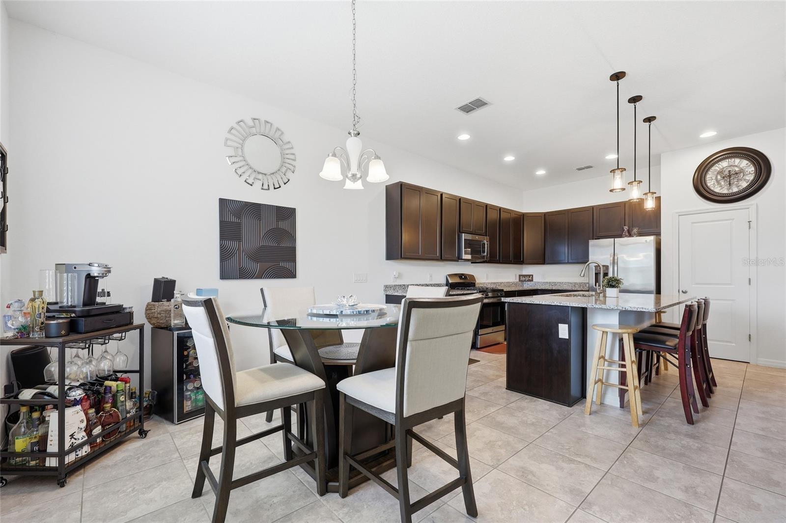 OCOEE LNDGS - Residential