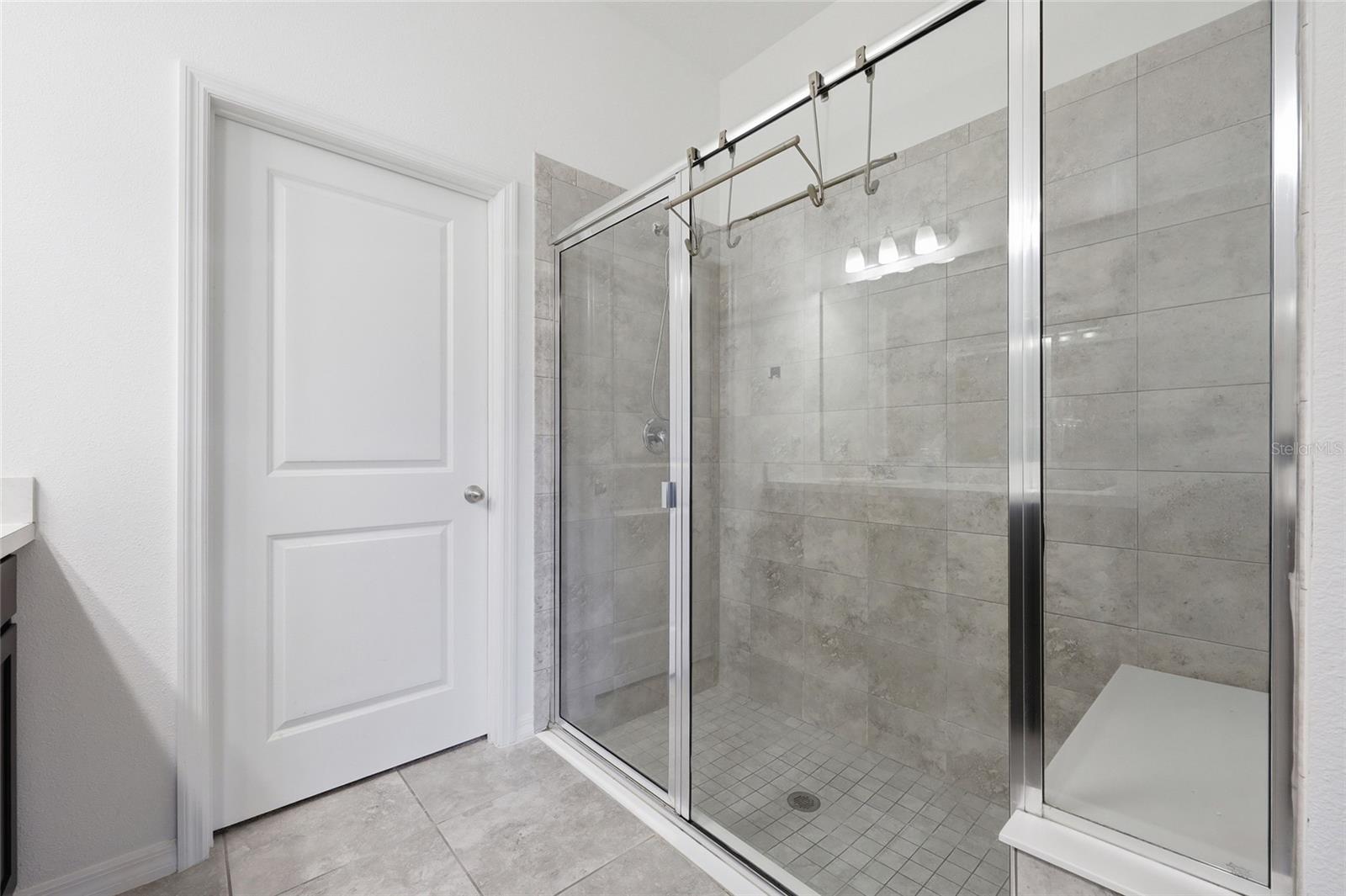 OCOEE LNDGS - Residential