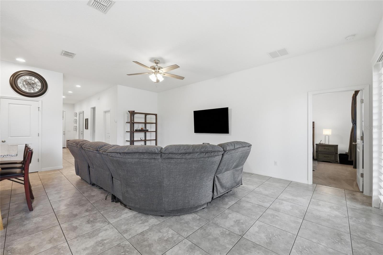 OCOEE LNDGS - Residential