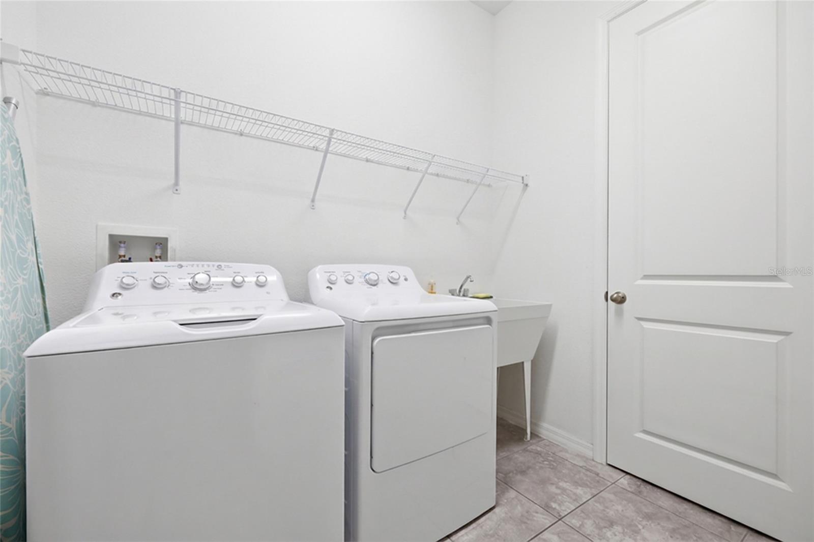 OCOEE LNDGS - Residential