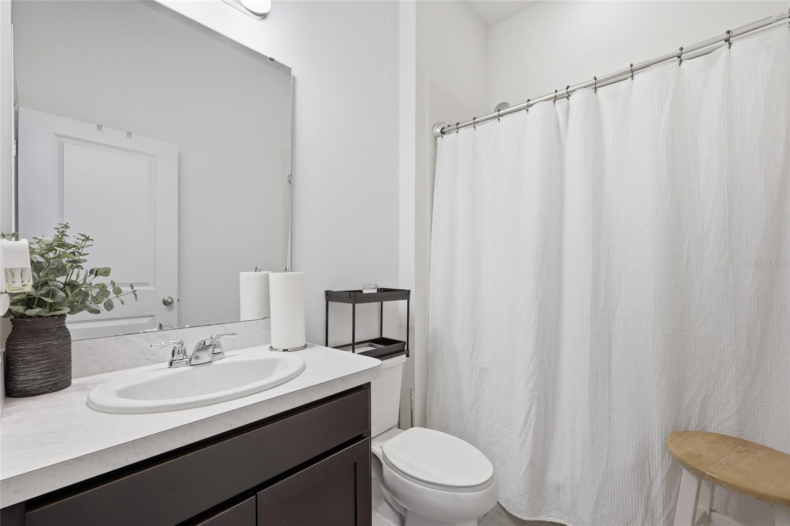 OCOEE LNDGS - Residential