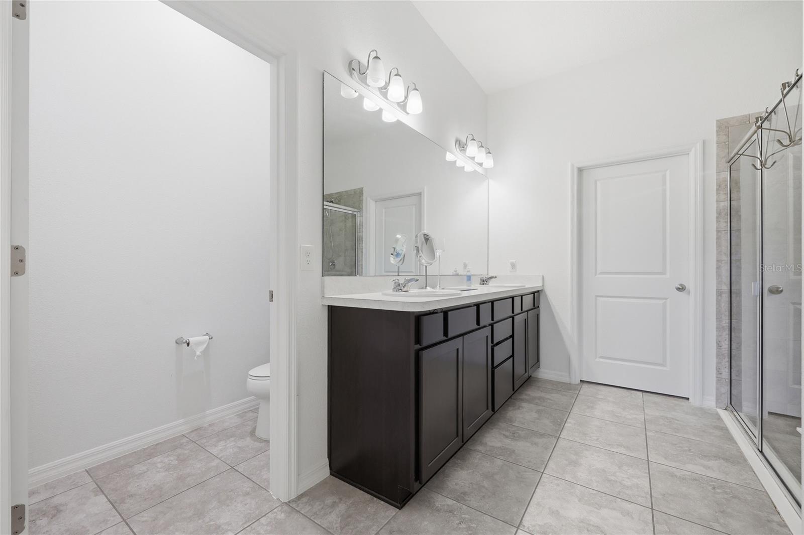 OCOEE LNDGS - Residential