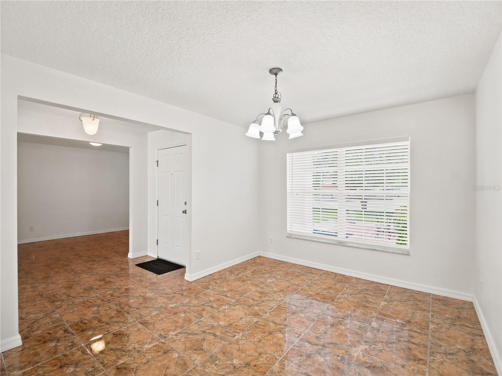 KEYSTONE POINTE PH 3 - Residential Lease