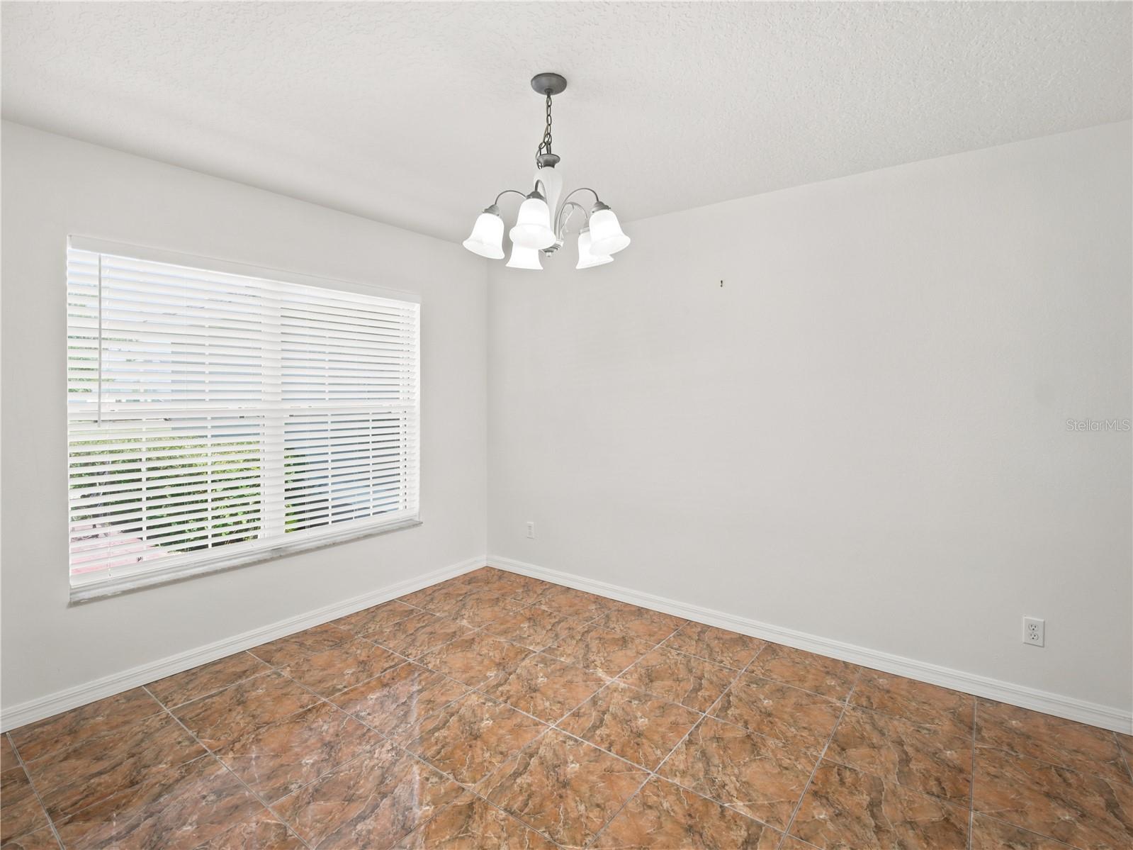 KEYSTONE POINTE PH 3 - Residential Lease