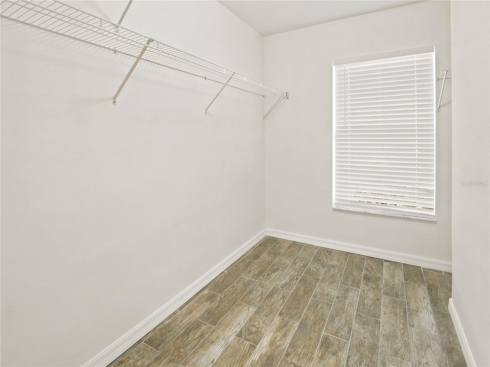 KEYSTONE POINTE PH 3 - Residential Lease