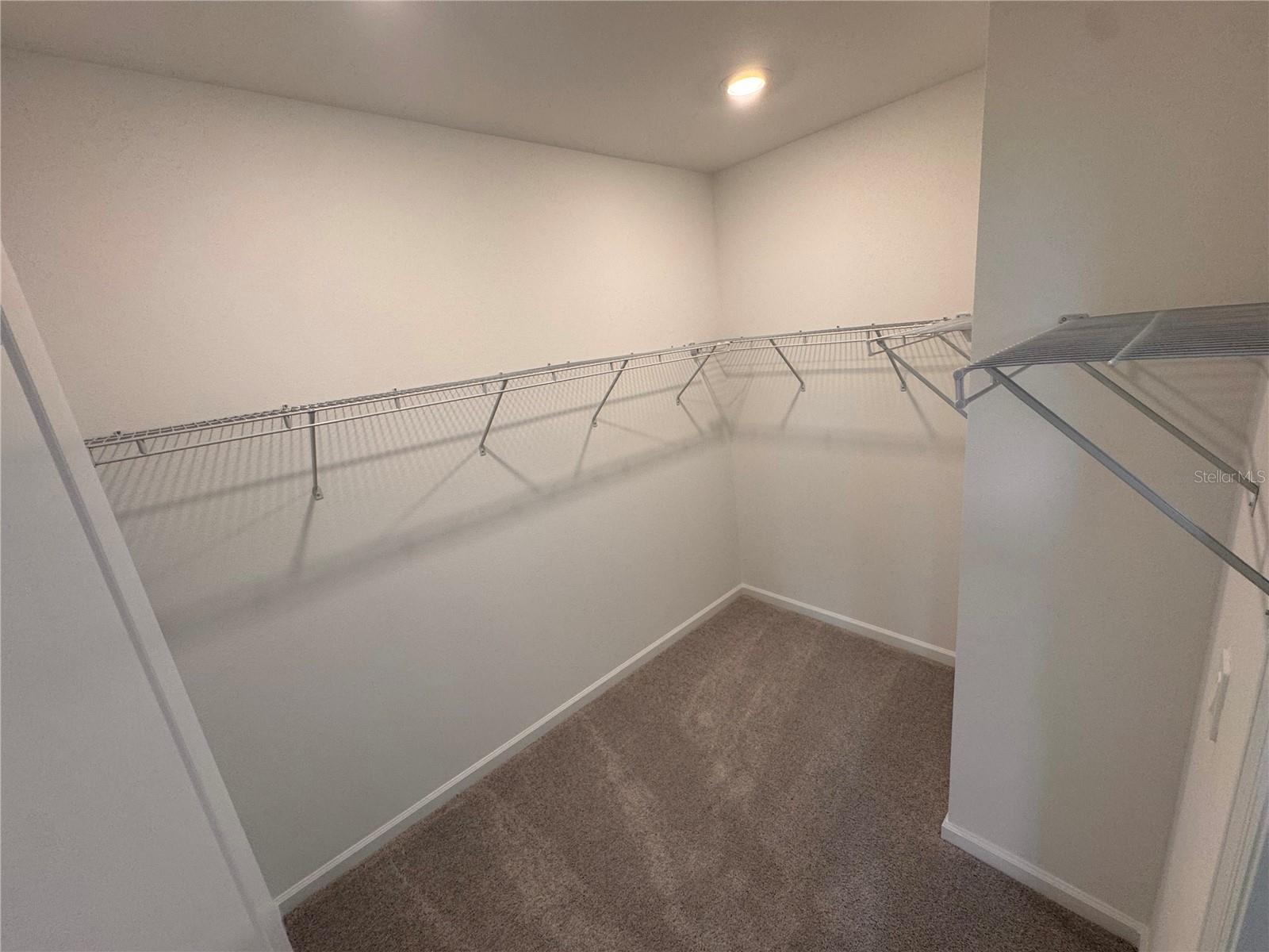 WELLNESS RDG PH 3 - Residential Lease