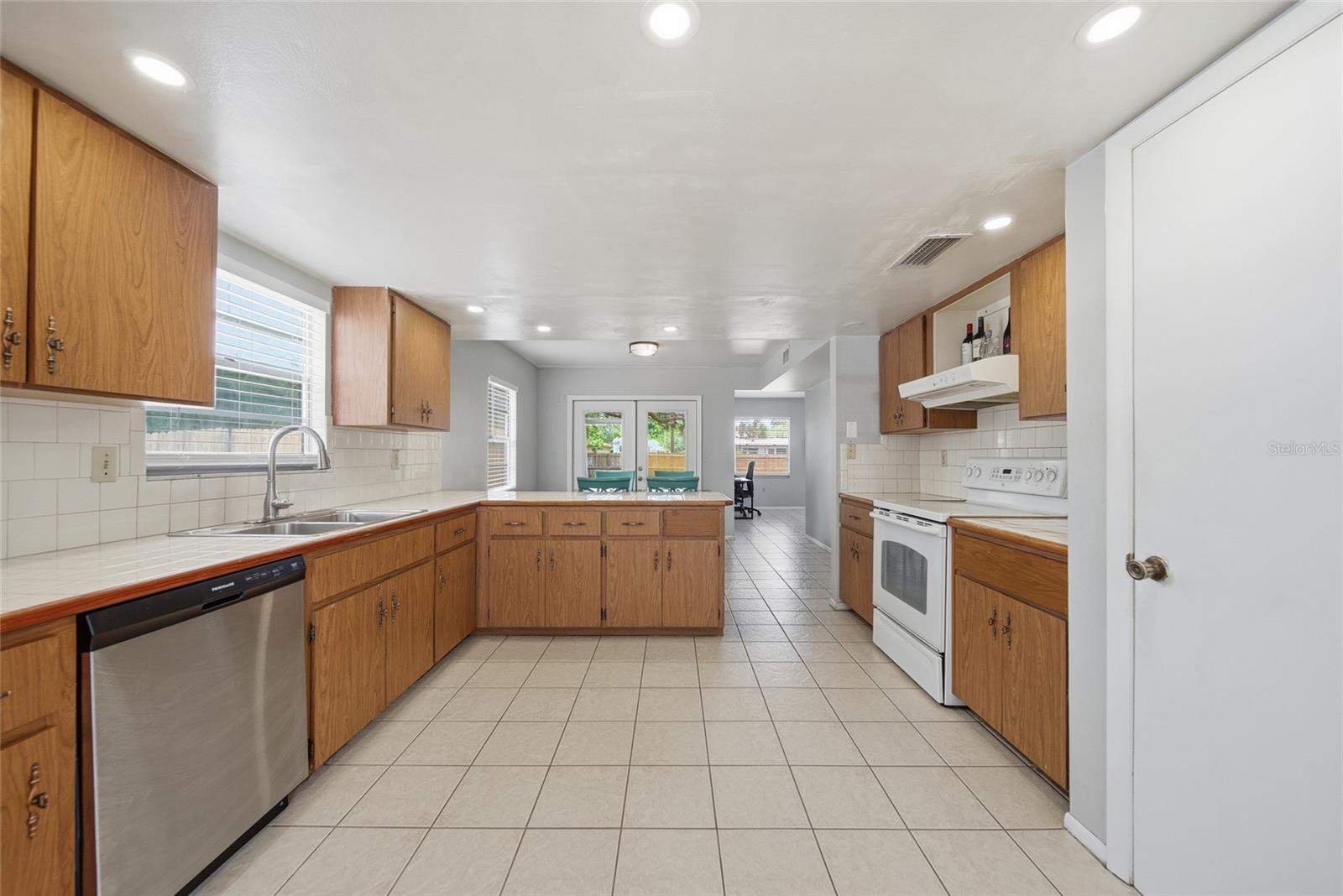 FAIRWAY ACRES UNIT FOUR - Residential