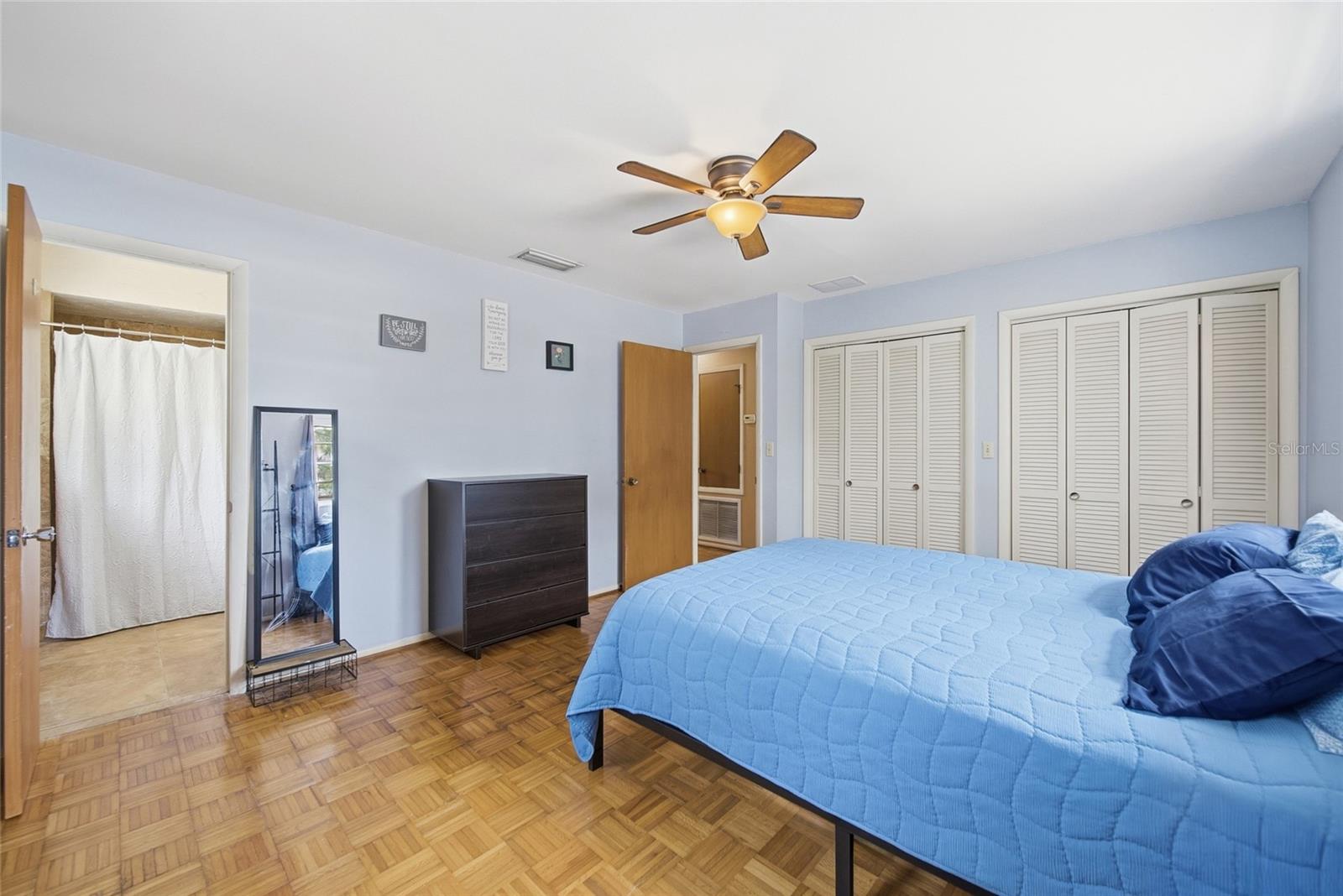 FAIRWAY ACRES UNIT FOUR - Residential