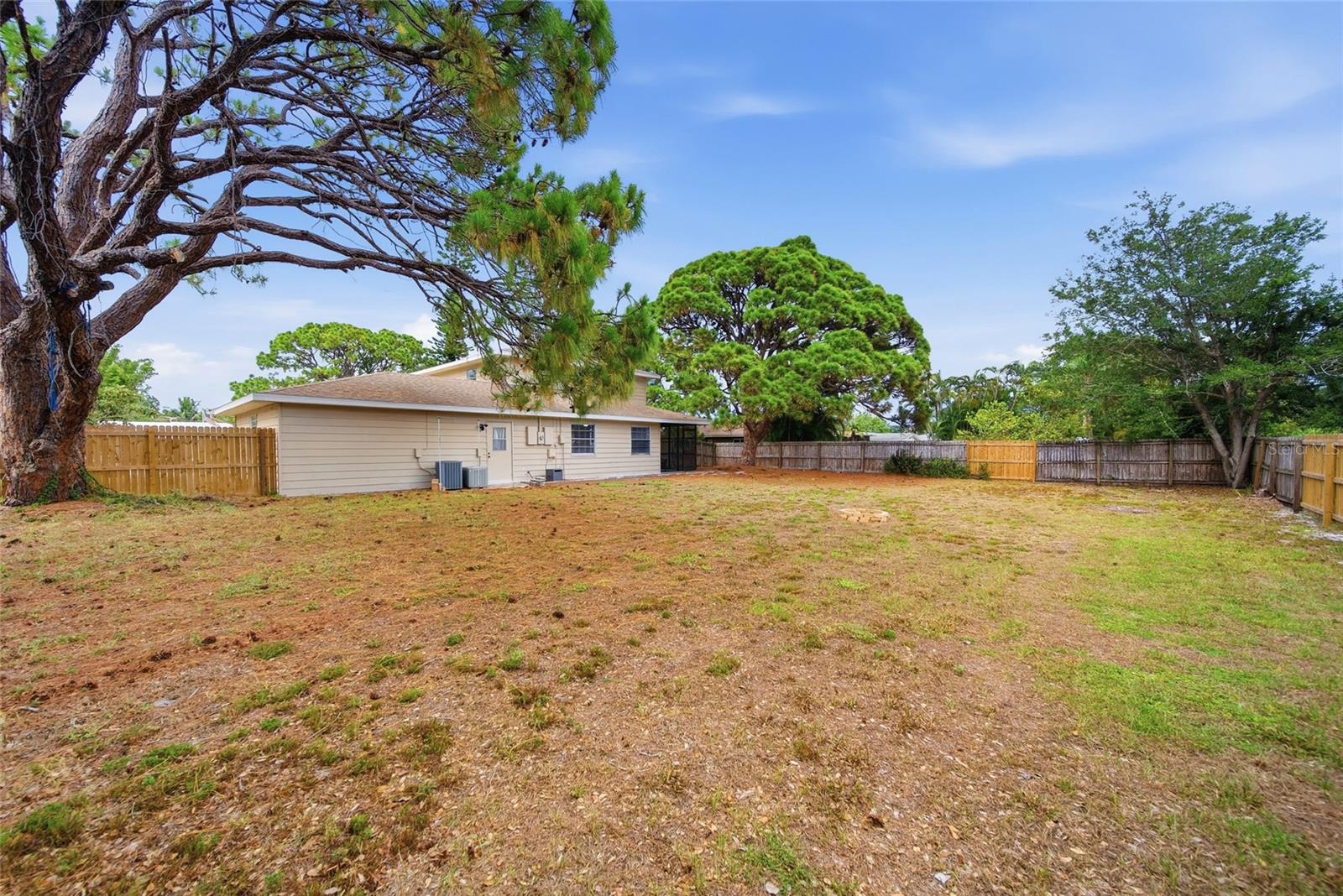 FAIRWAY ACRES UNIT FOUR - Residential