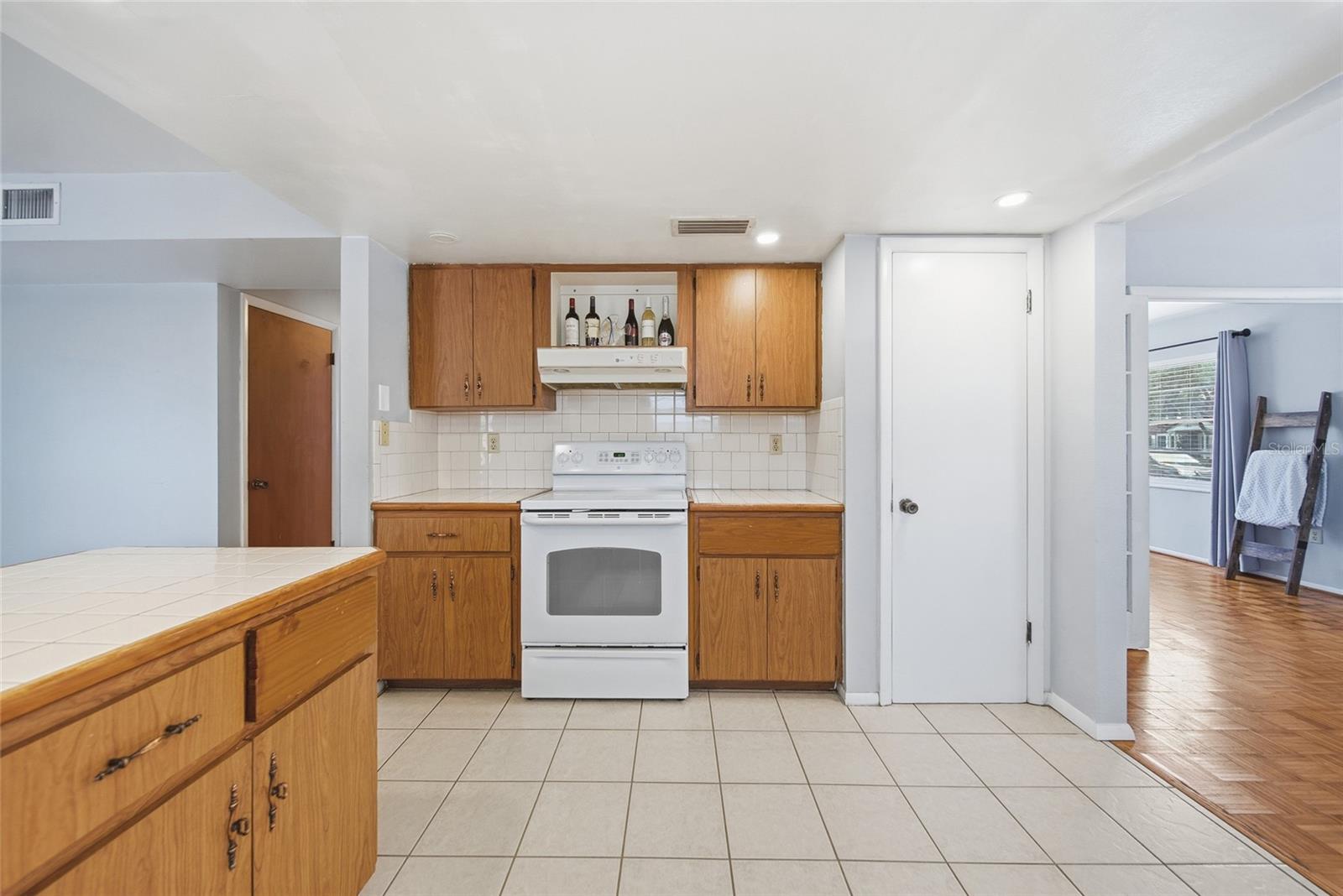 FAIRWAY ACRES UNIT FOUR - Residential