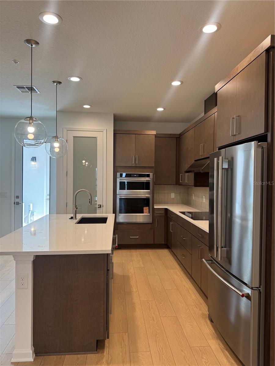 BRONSON PEAK - Residential