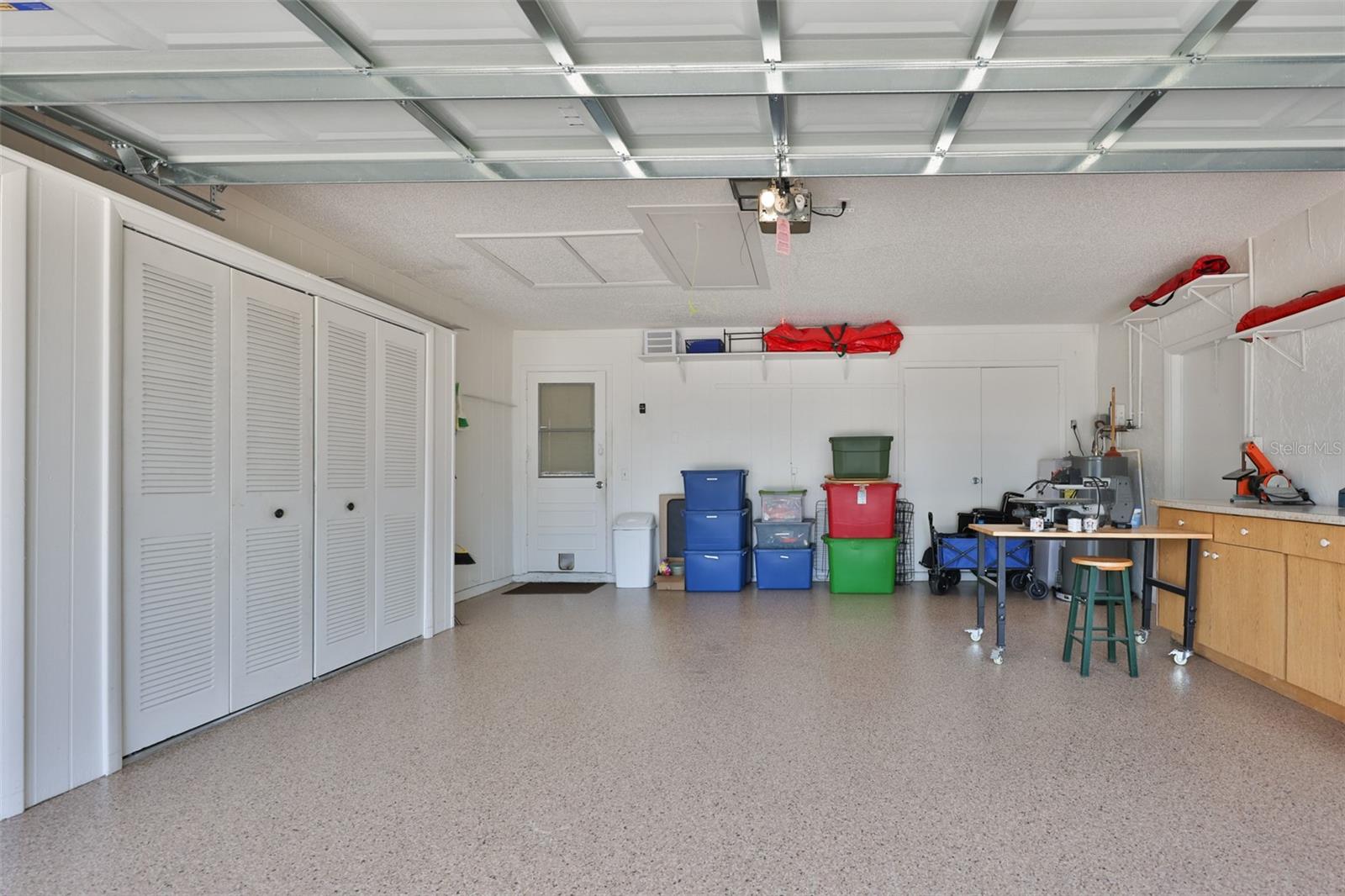 SUN CITY CENTER UNIT 32 - Residential