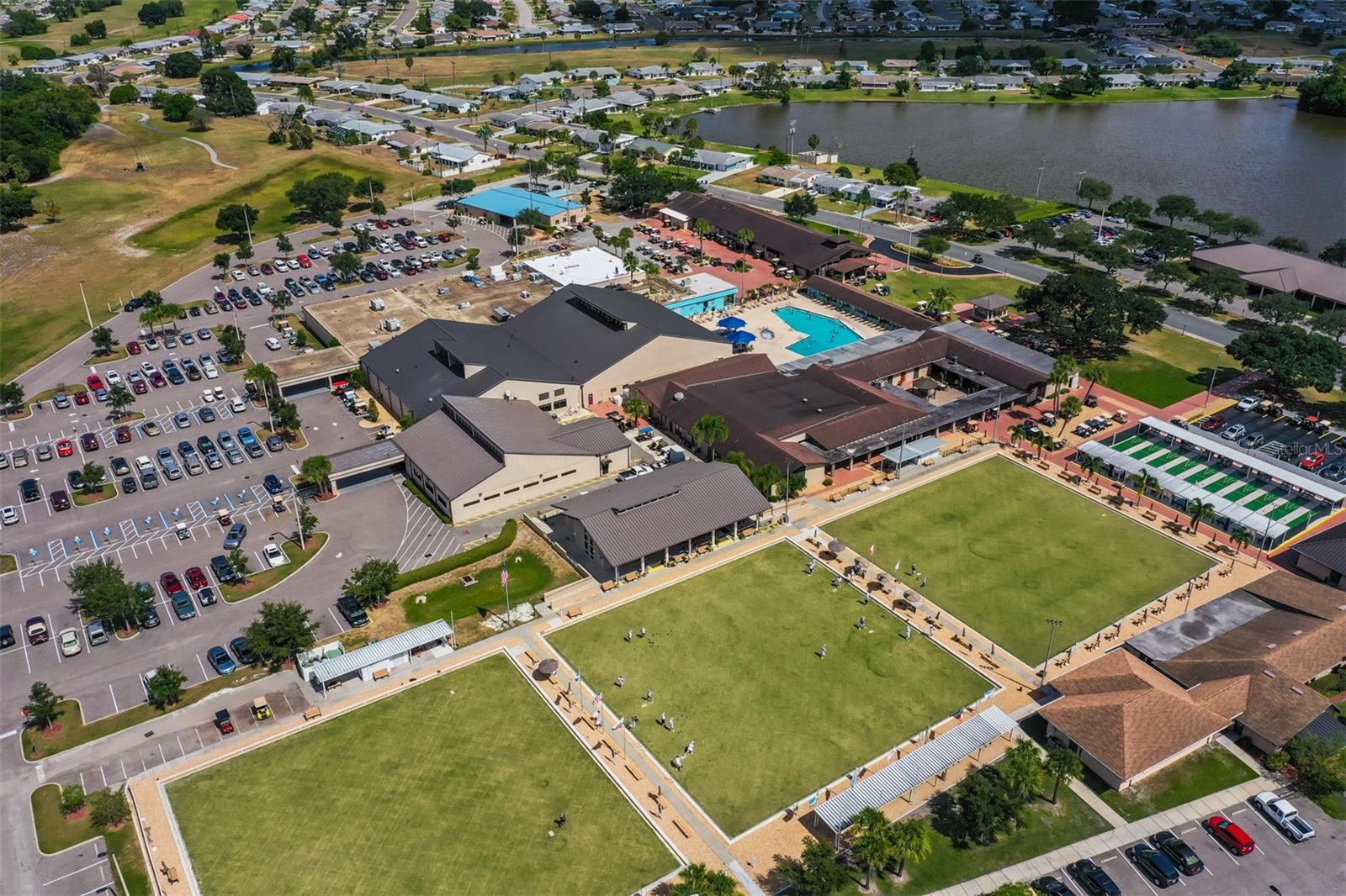 SUN CITY CENTER UNIT 32 - Residential