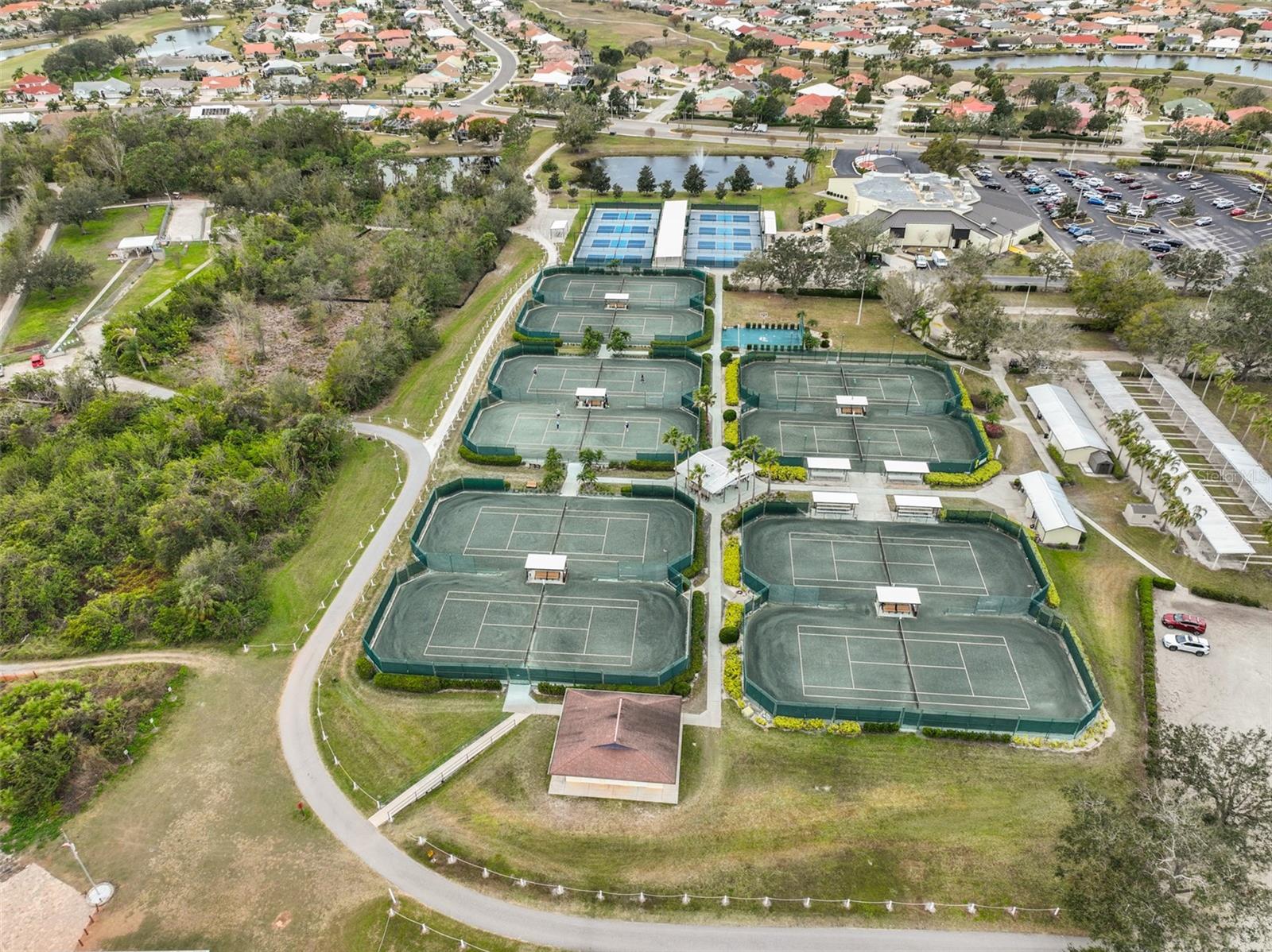 SUN CITY CENTER UNIT 32 - Residential