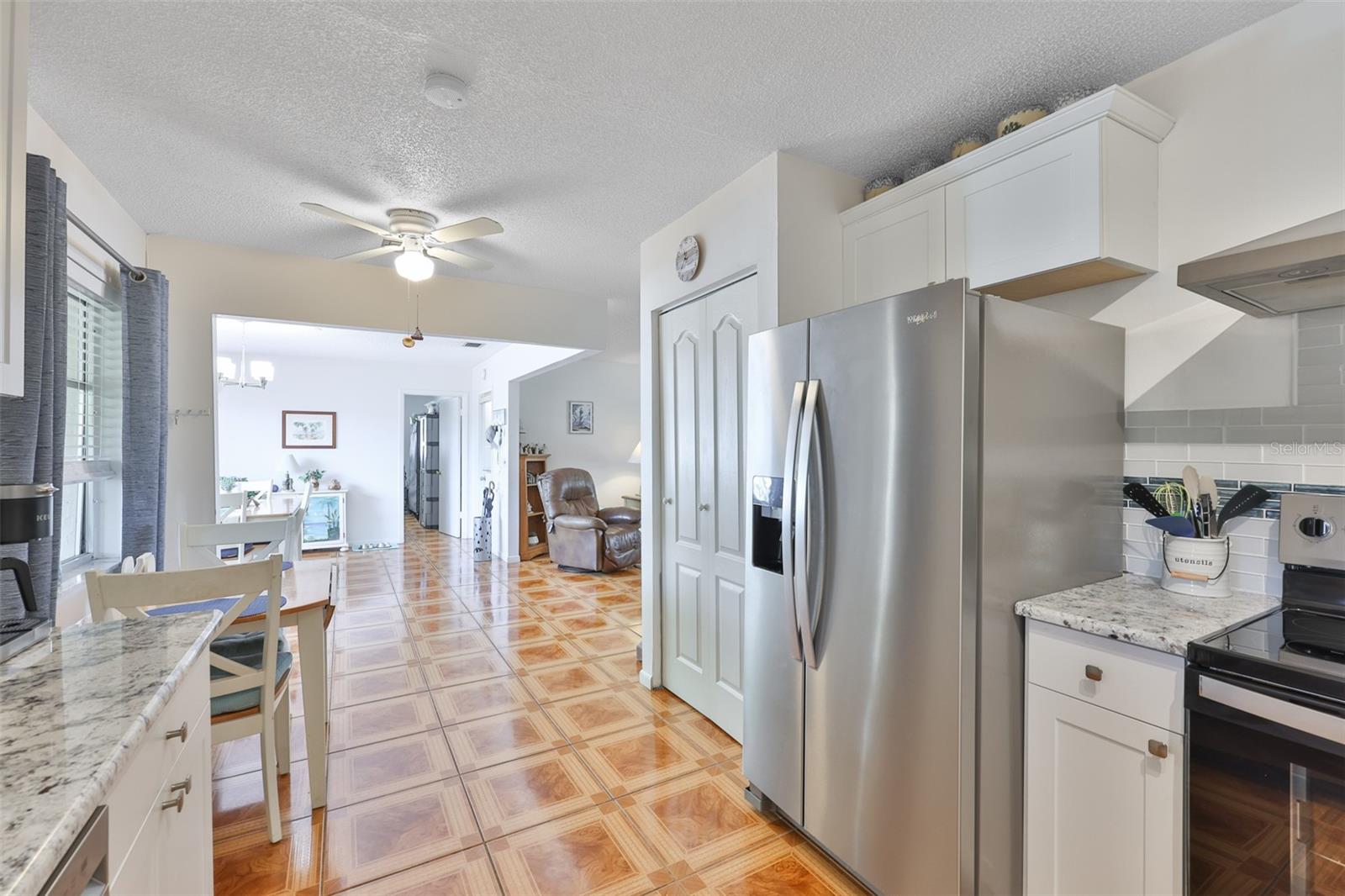 SUN CITY CENTER UNIT 32 - Residential