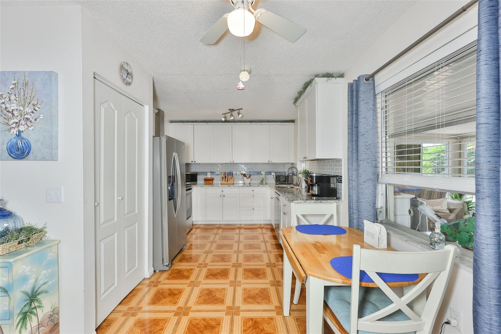 SUN CITY CENTER UNIT 32 - Residential