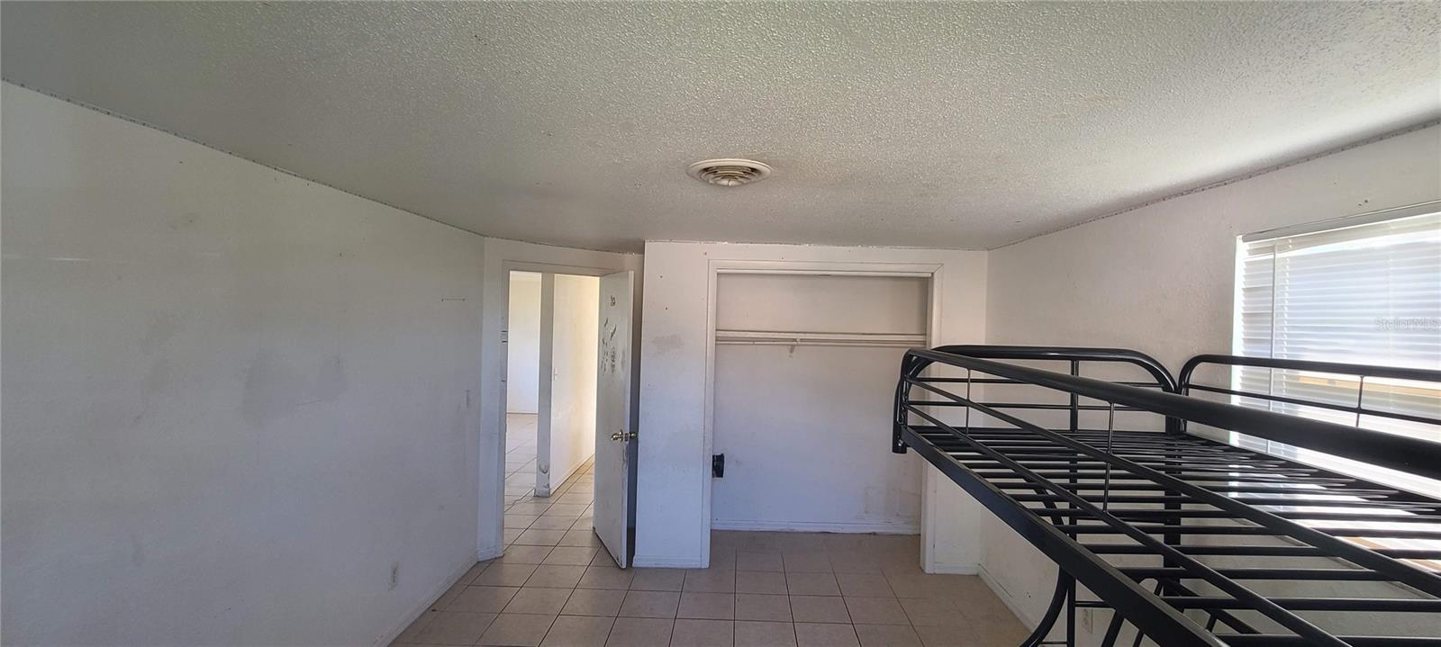 PINE LAKE - Residential