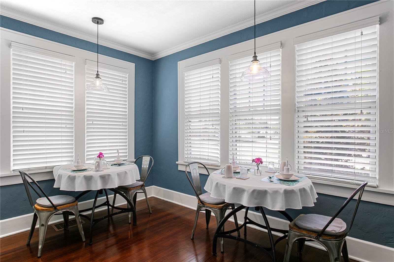 KENWOOD SUB - Residential