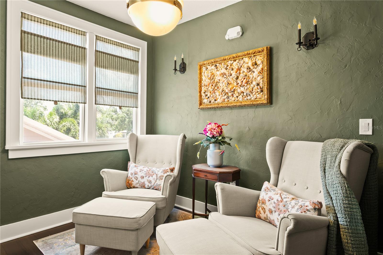 KENWOOD SUB - Residential
