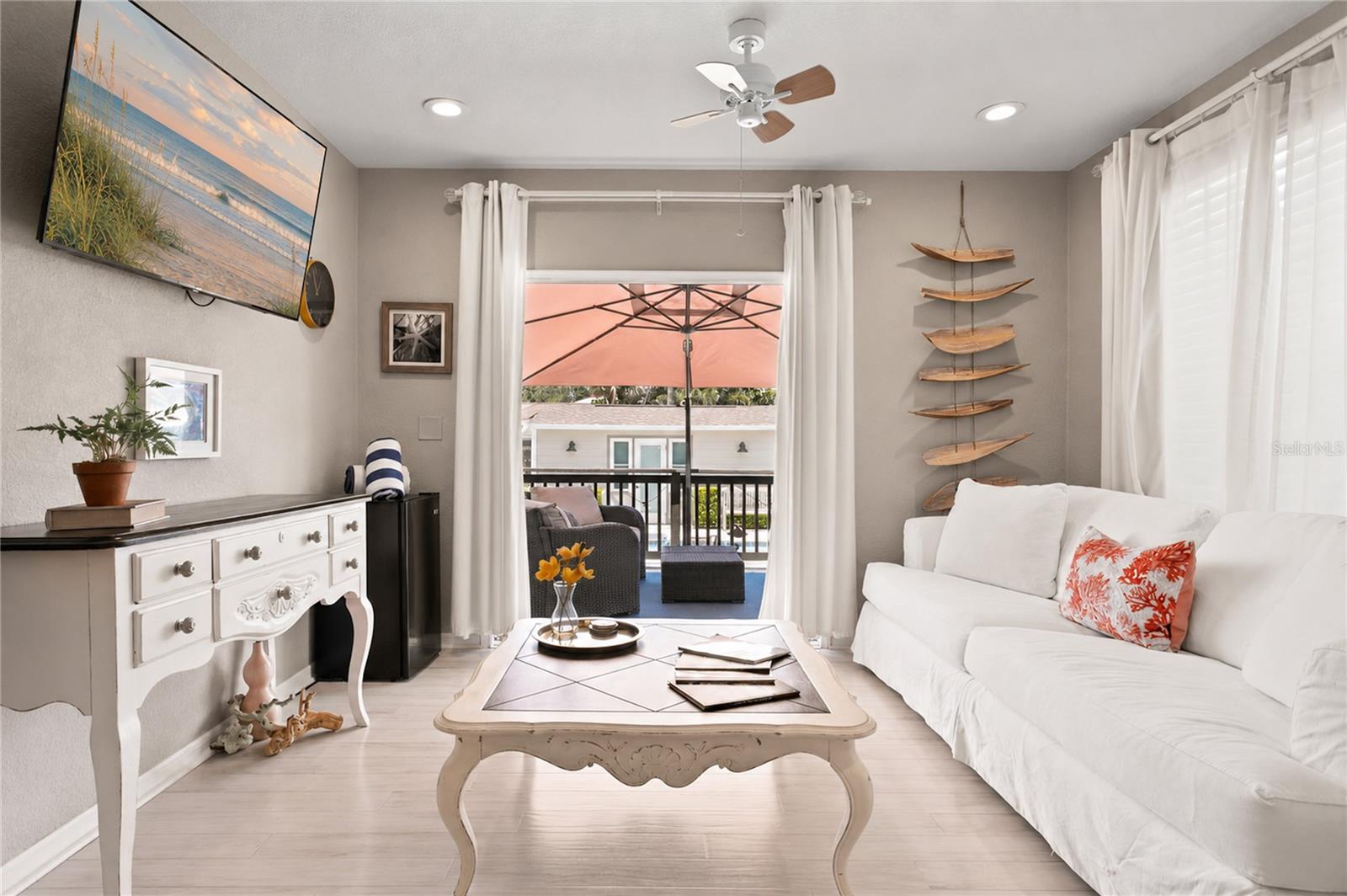 KENWOOD SUB - Residential