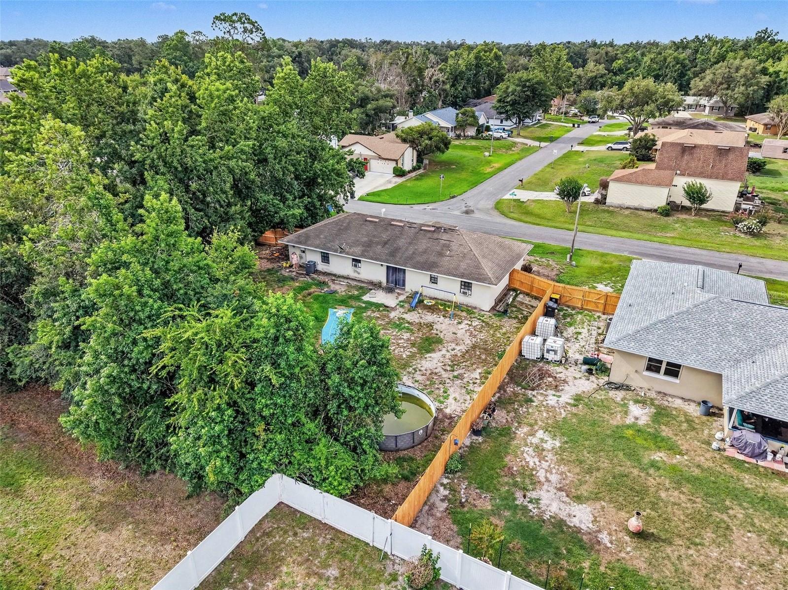WEST OAKS - Residential