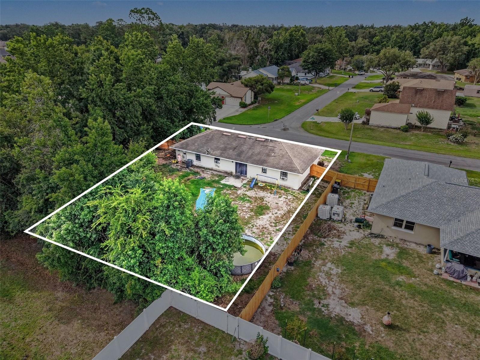 WEST OAKS - Residential
