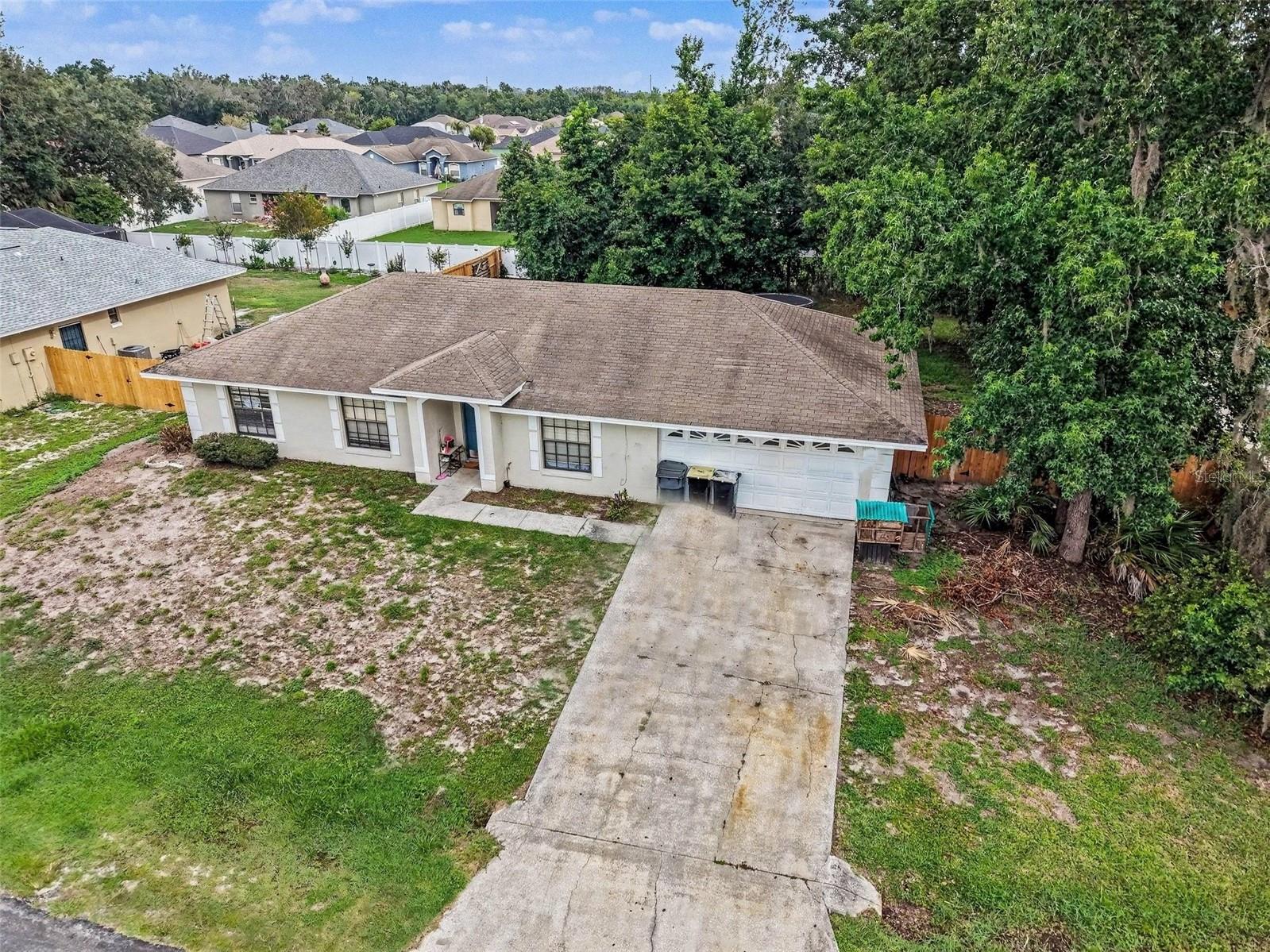 WEST OAKS - Residential