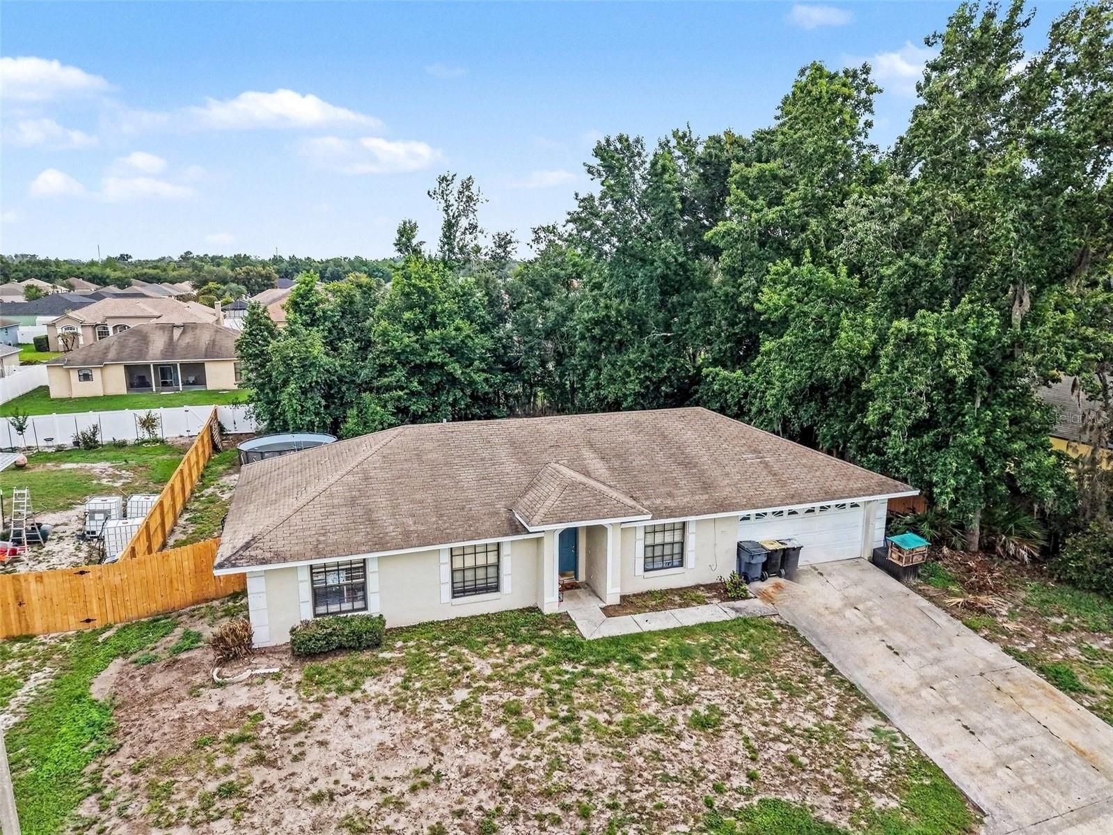 WEST OAKS - Residential