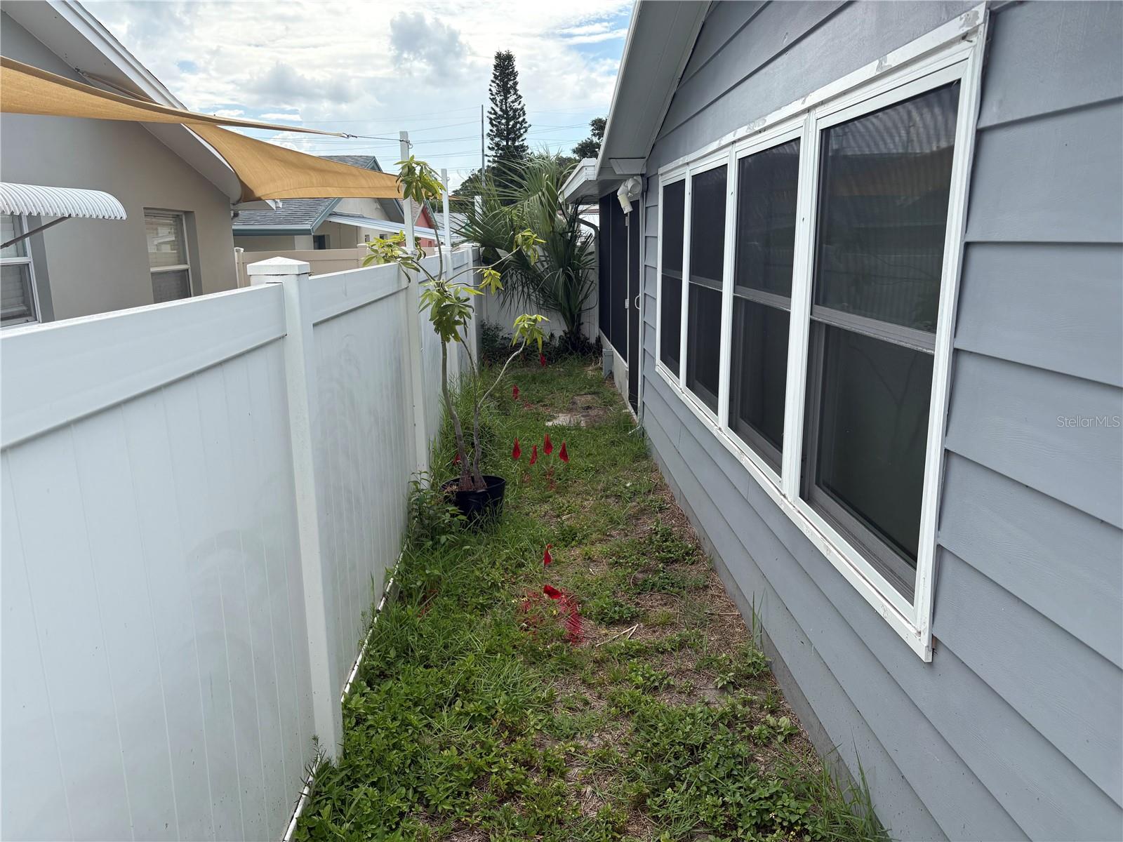 UNION PARK VILLAS UNREC - Residential Lease