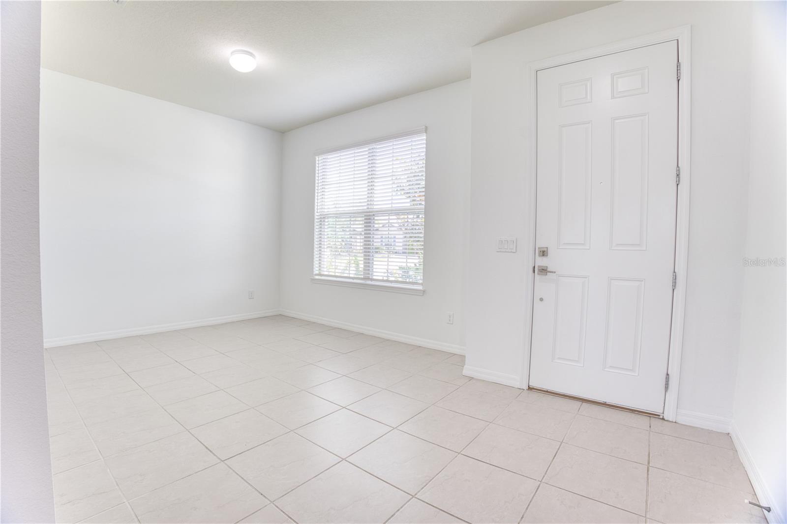 LAKESHORE AT NARCOOSSEE PH 4 - Residential Lease