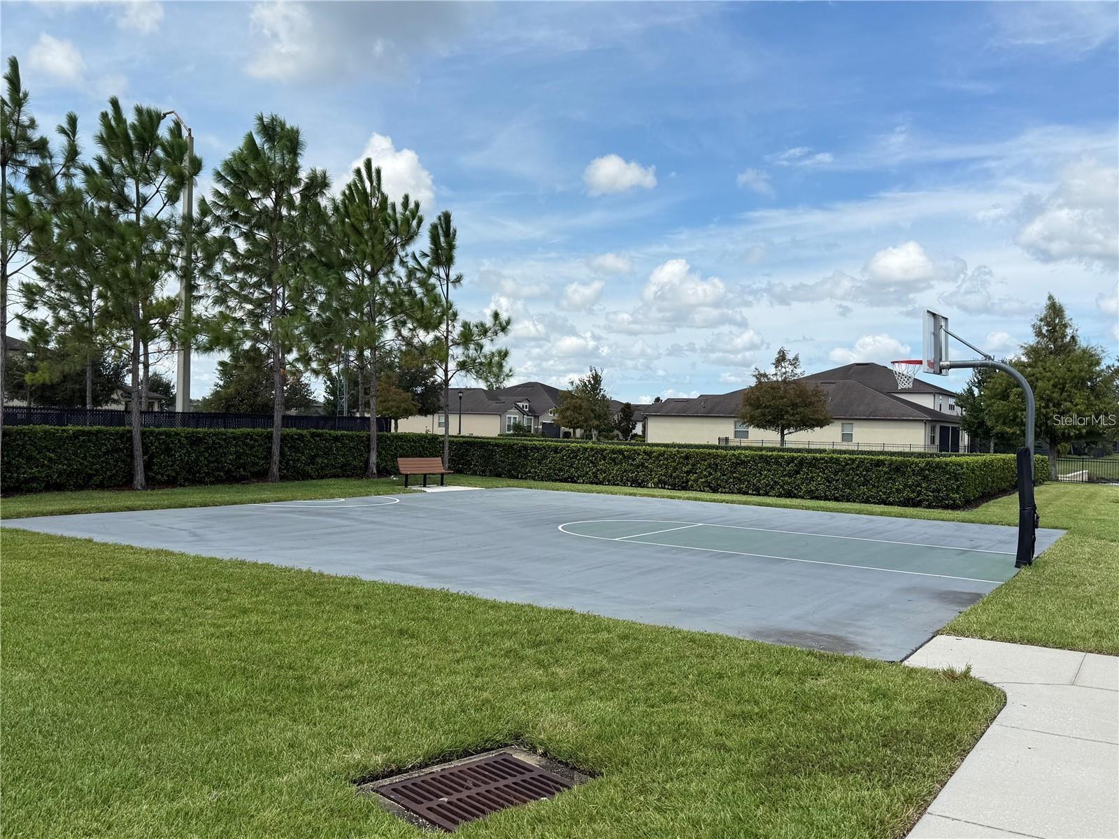 LAKESHORE AT NARCOOSSEE PH 4 - Residential Lease
