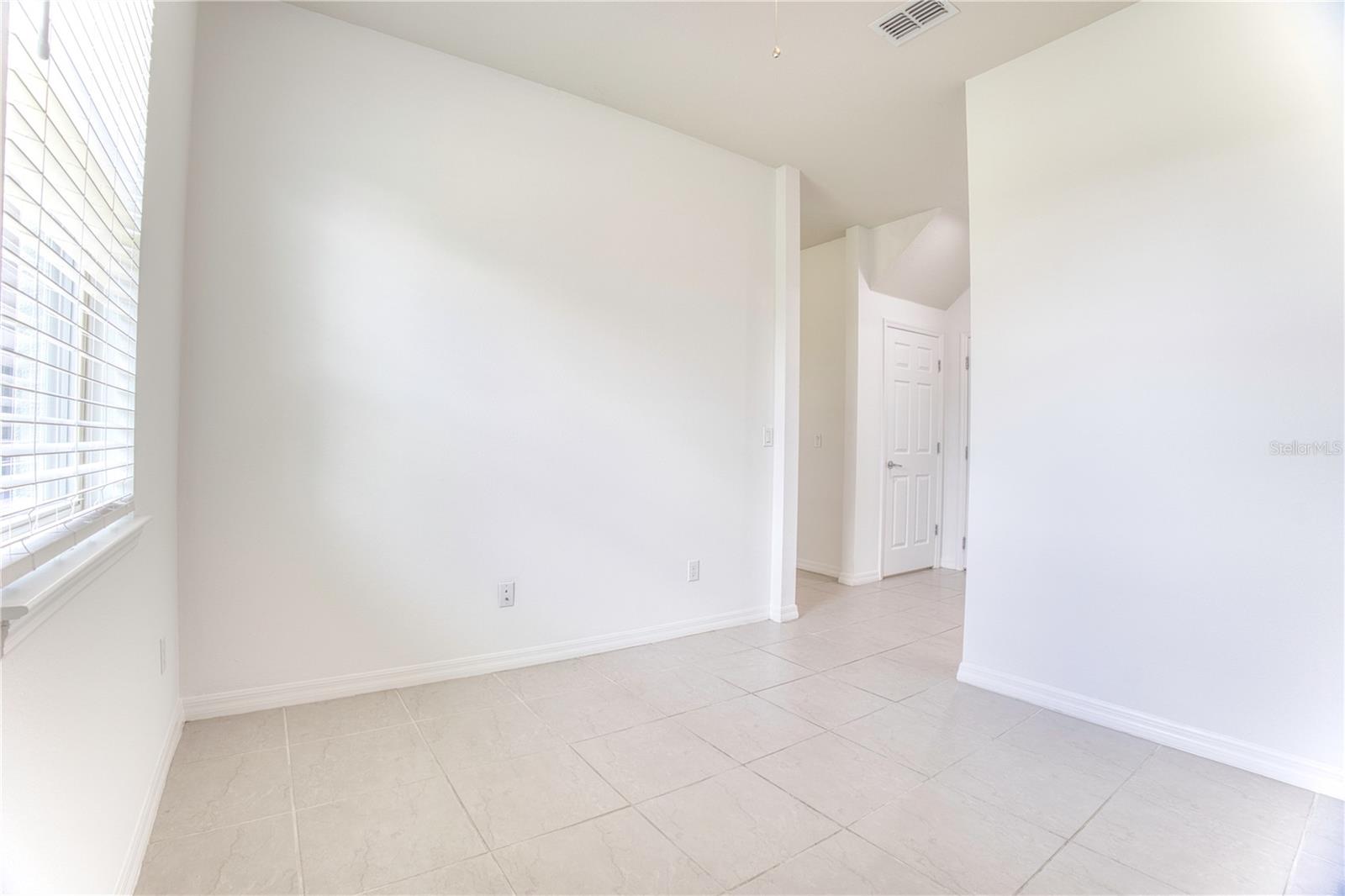 LAKESHORE AT NARCOOSSEE PH 4 - Residential Lease