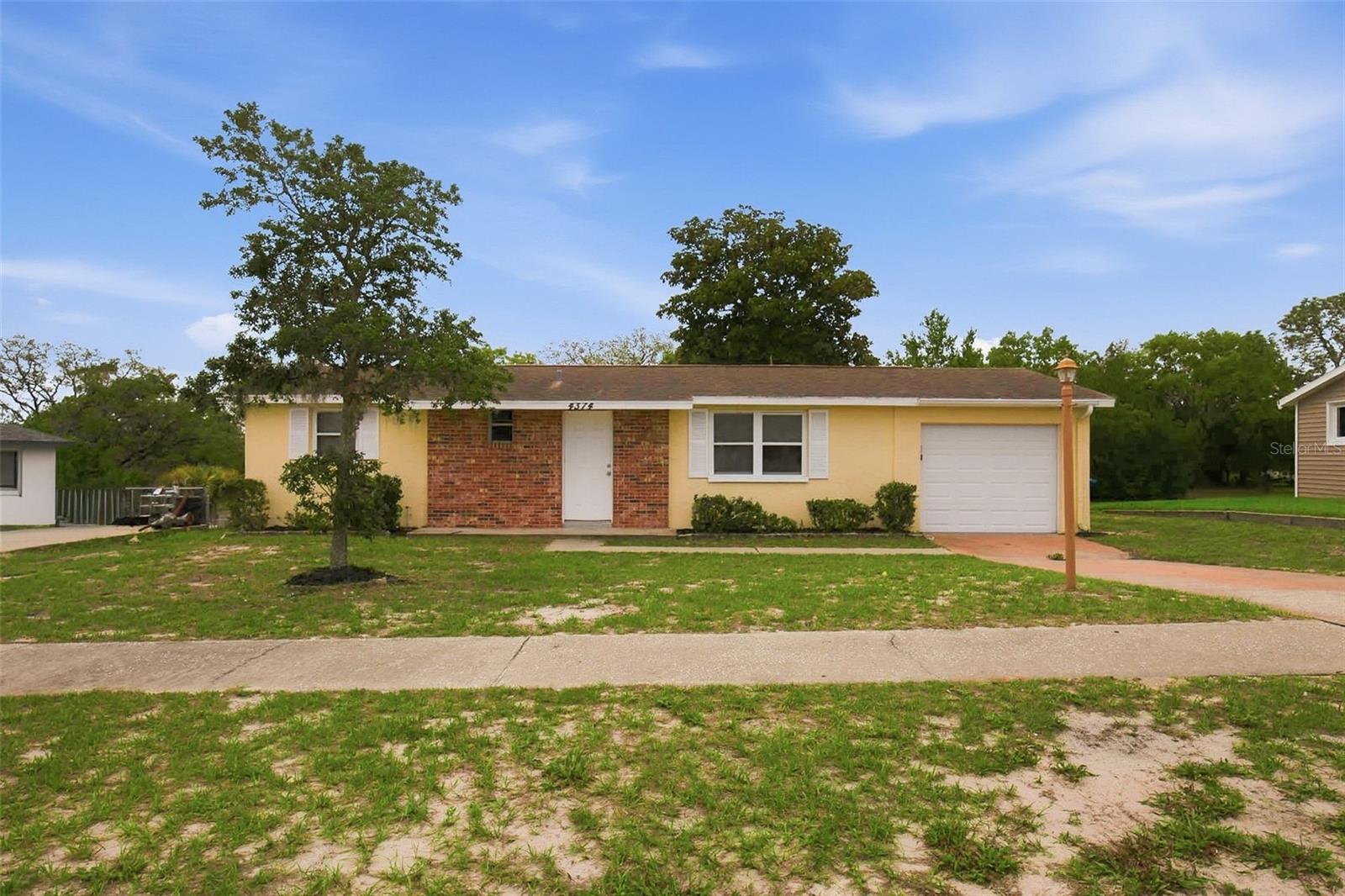 SPRING HILL - Residential